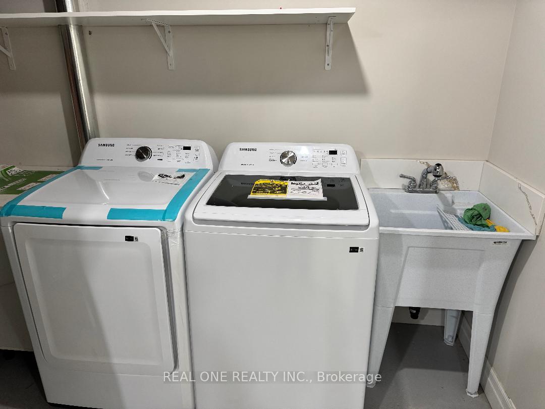 Photo 9 of Unit Basment, 68 Grace Street, Scarborough, Eglinton East — HOMEH