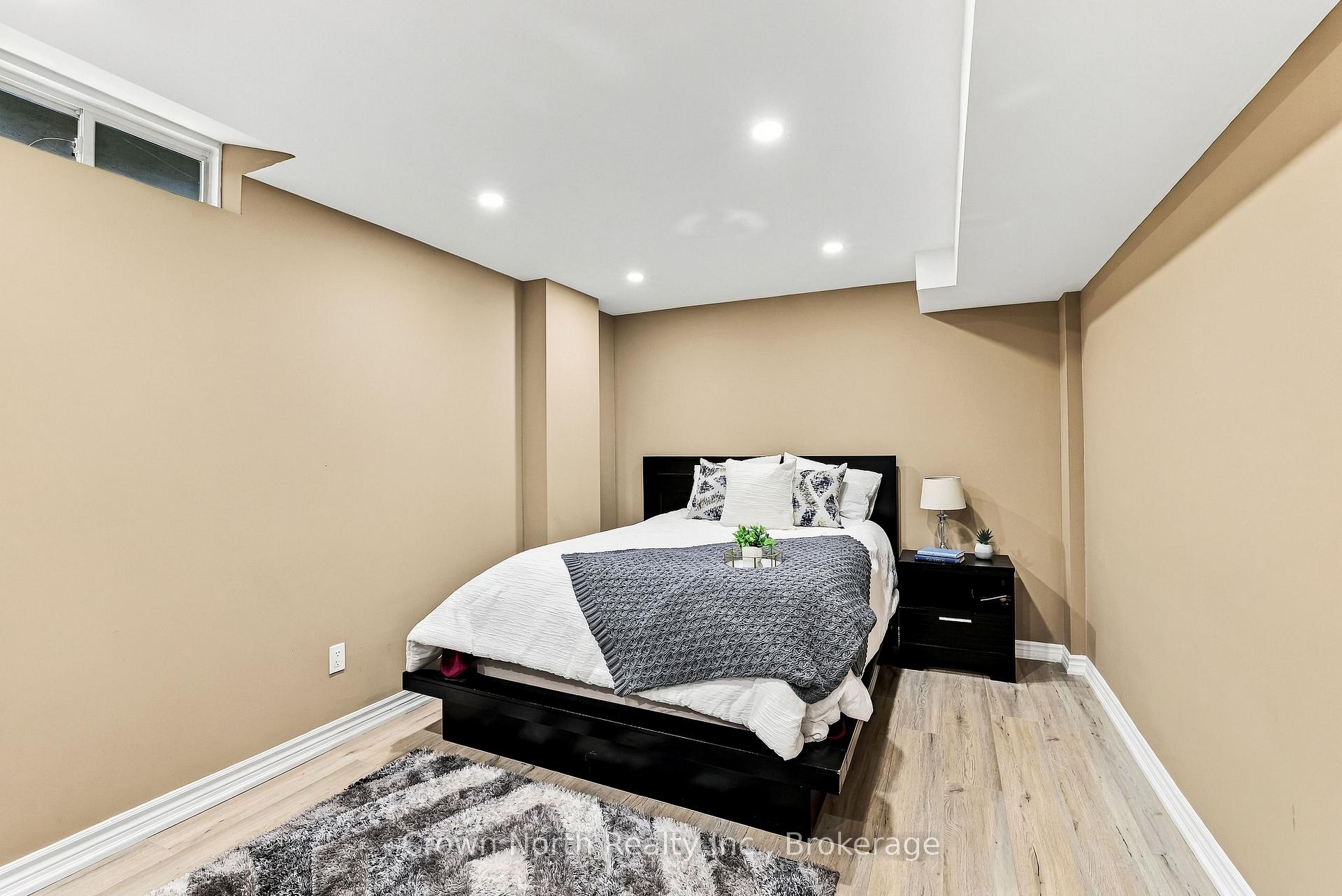 Photo 39 of 515 Ormond Drive, Oshawa, Samac — HOMEH