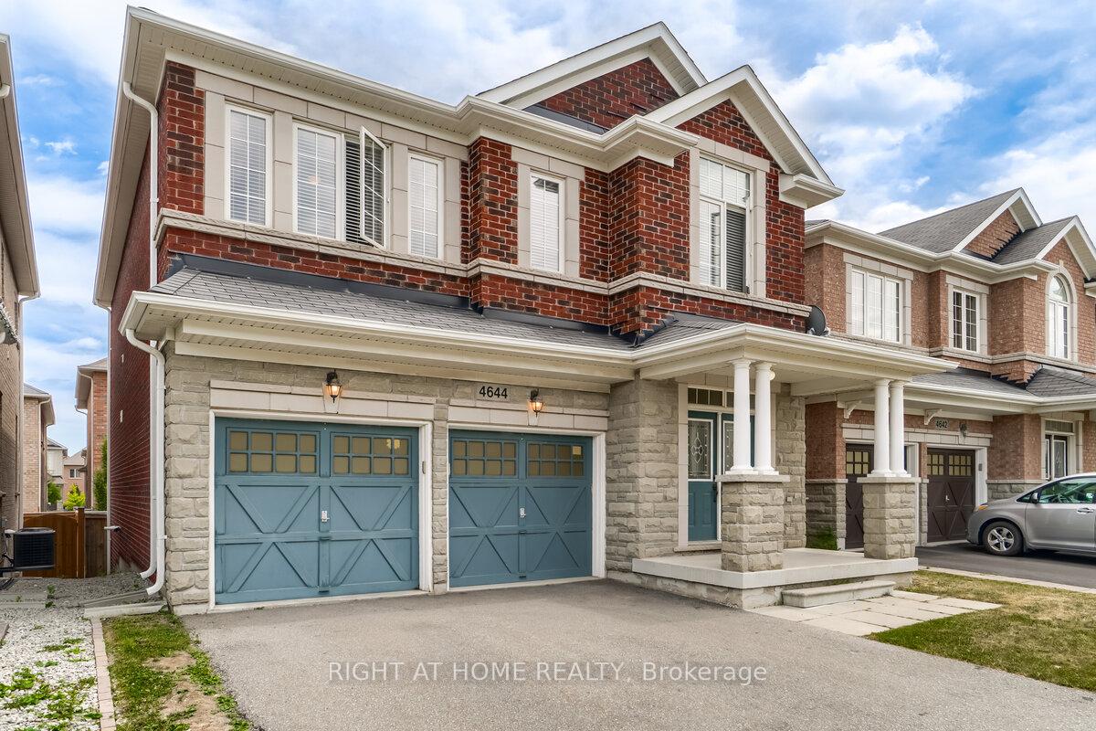 Photo 2 of 4644 Doug Wright Drive, Burlington, Alton — HOMEH