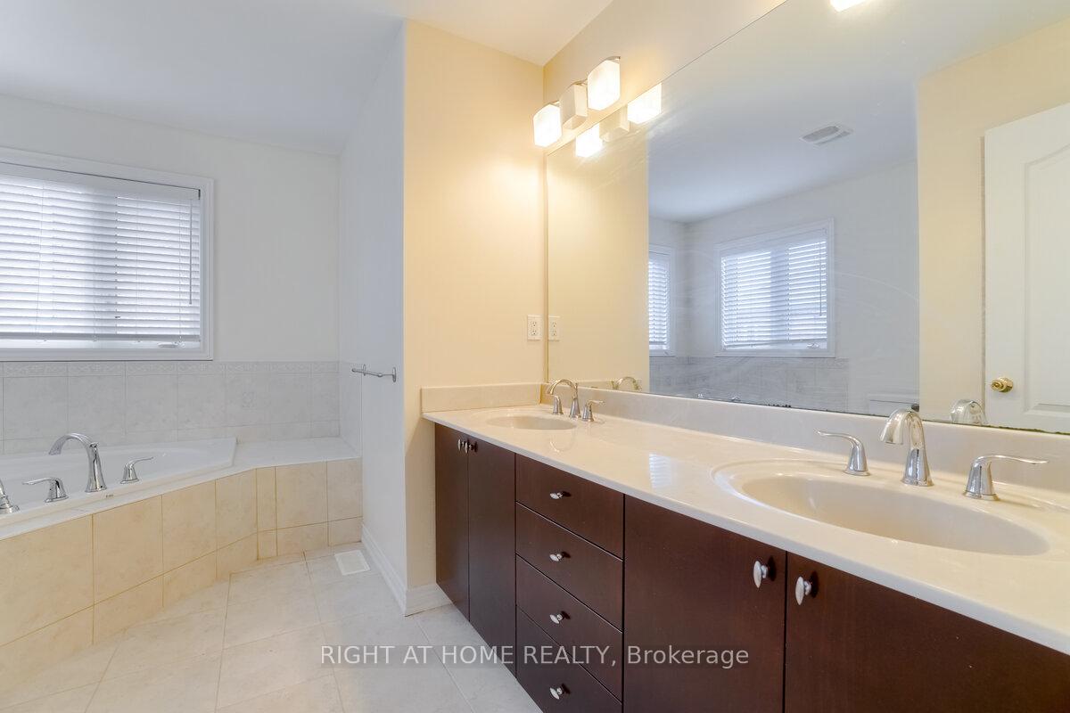 Photo 23 of 4644 Doug Wright Drive, Burlington, Alton — HOMEH