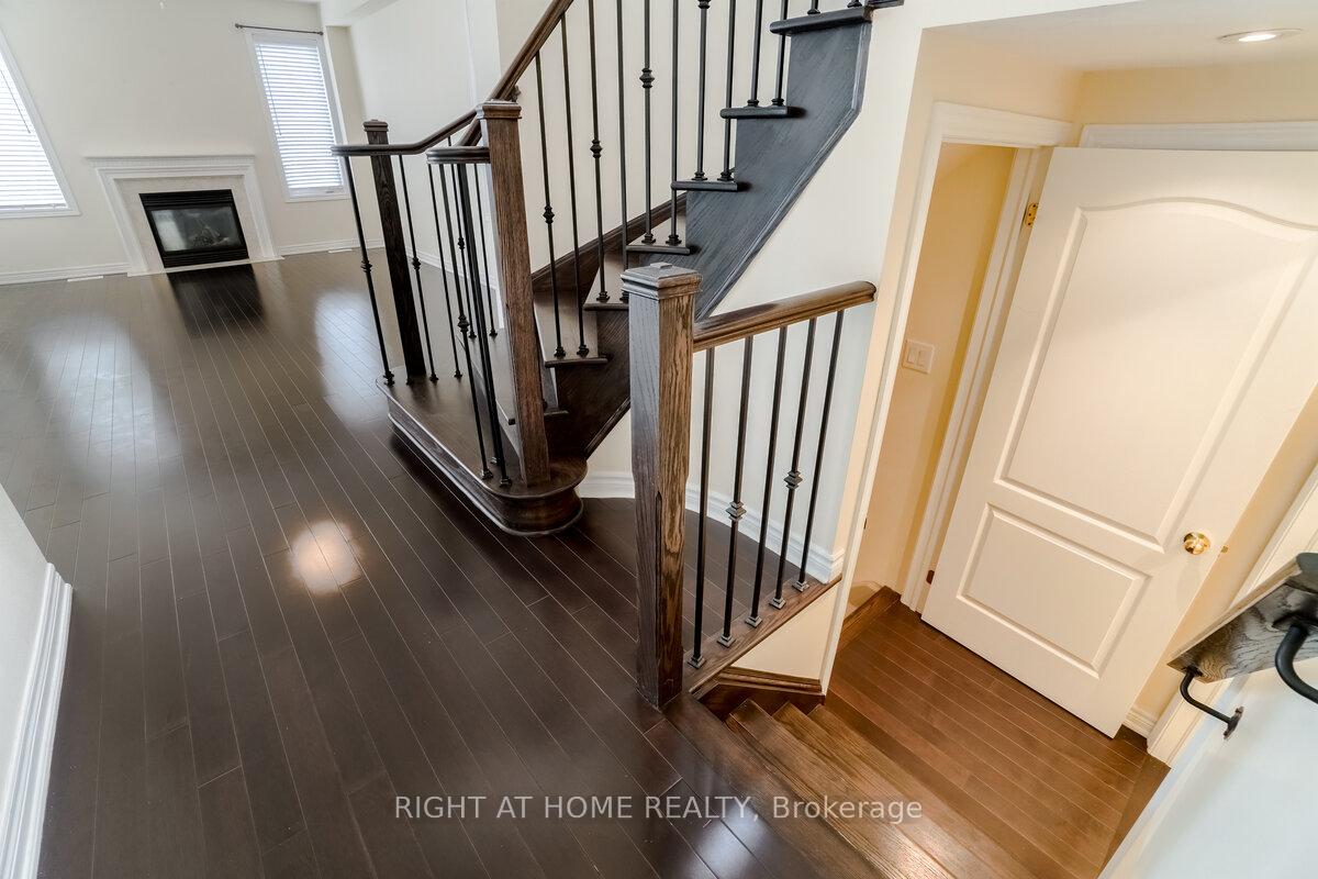 Photo 31 of 4644 Doug Wright Drive, Burlington, Alton — HOMEH