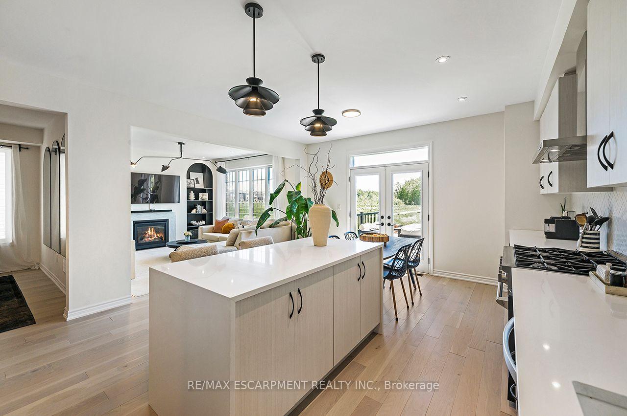 Photo 19 of 42 Shepherd Drive, Barrie, Rural Barrie Southeast — HOMEH