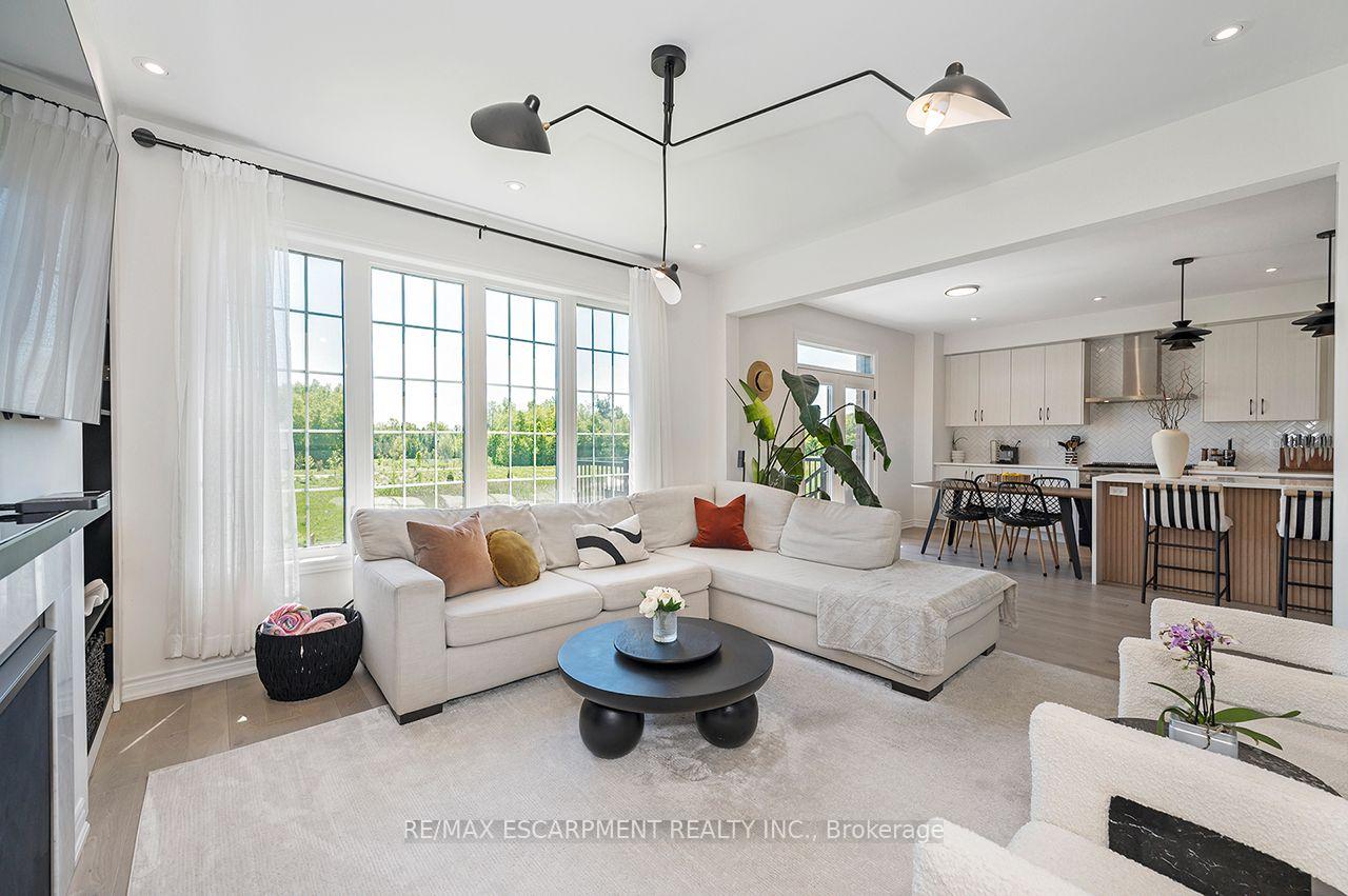 Photo 23 of 42 Shepherd Drive, Barrie, Rural Barrie Southeast — HOMEH
