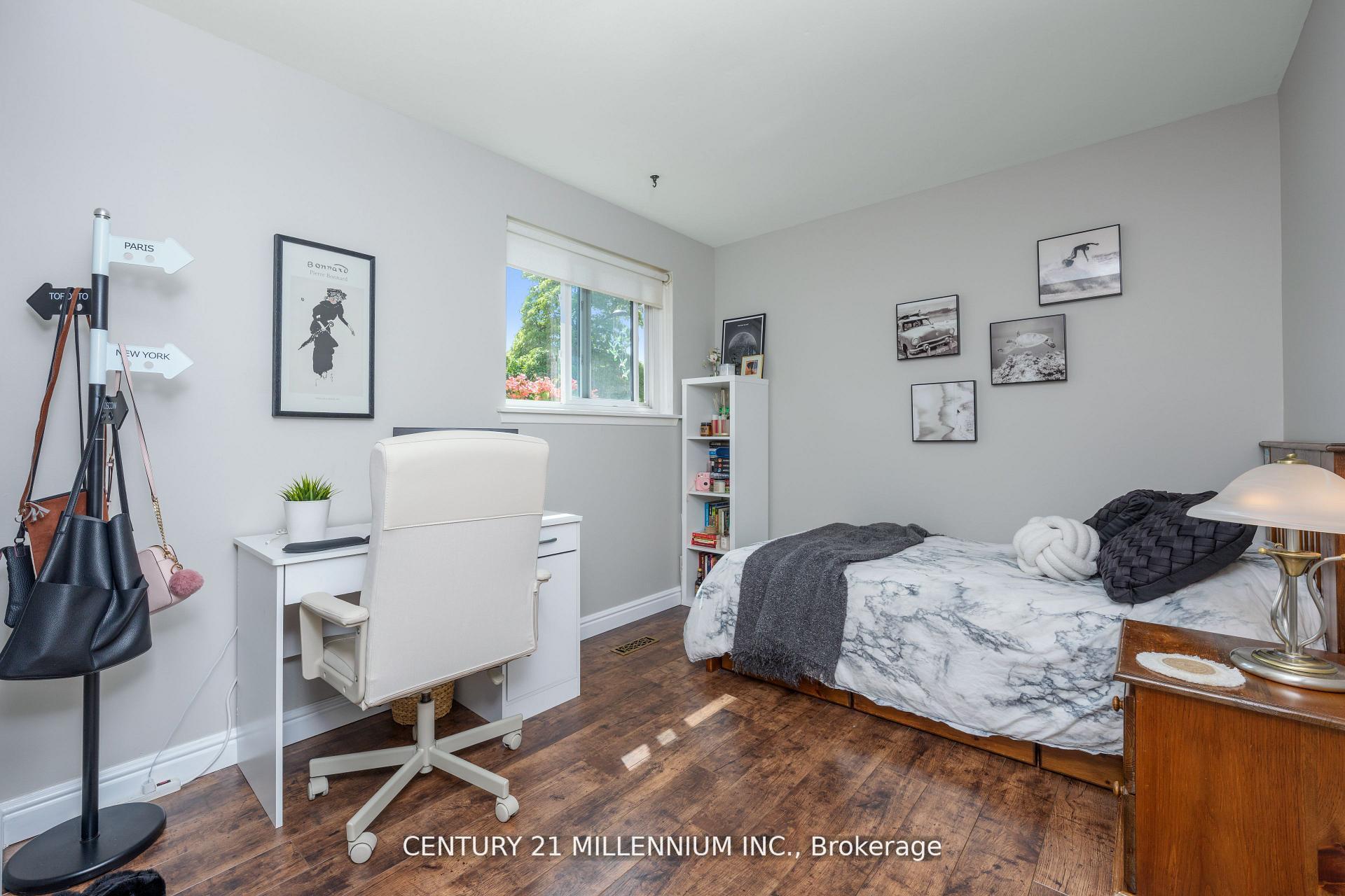 Photo 13 of 20 Dunblaine Crescent, Brampton, Southgate — HOMEH