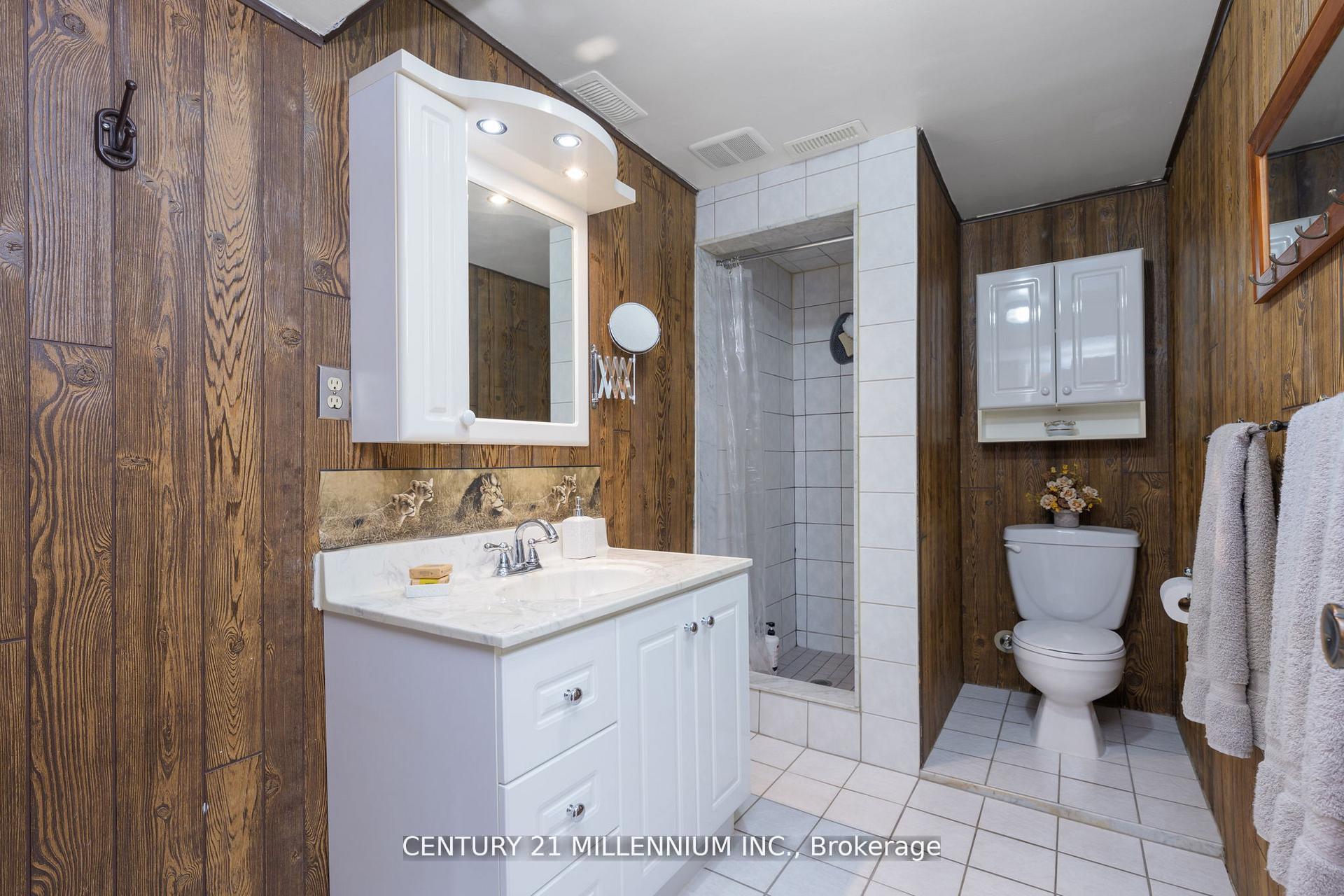 Photo 17 of 20 Dunblaine Crescent, Brampton, Southgate — HOMEH
