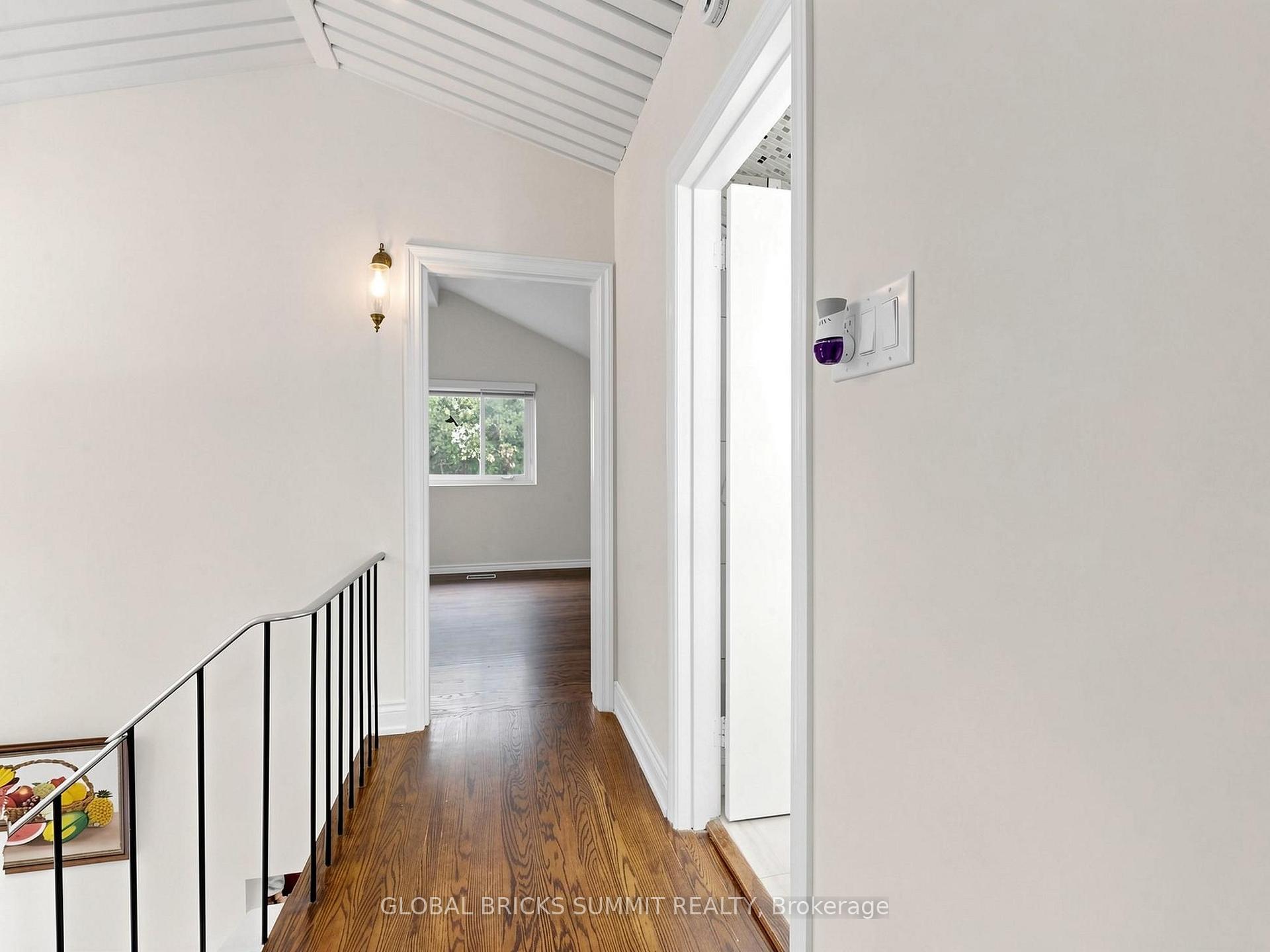 Photo 36 of 17 Amboy Road, Scarborough, Morningside — HOMEH