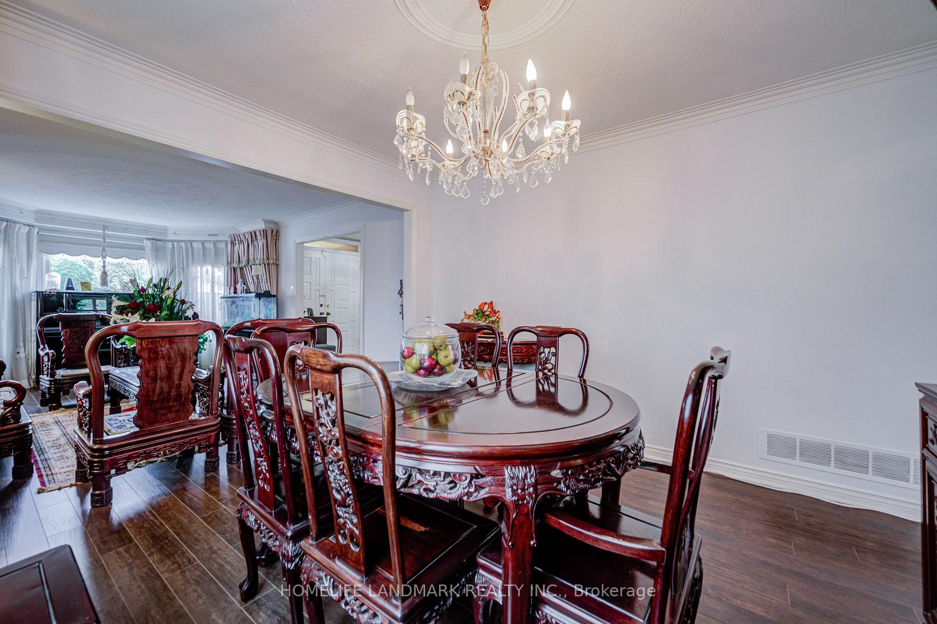Photo 10 of 48 Purcell Square, Scarborough, Steeles — HOMEH