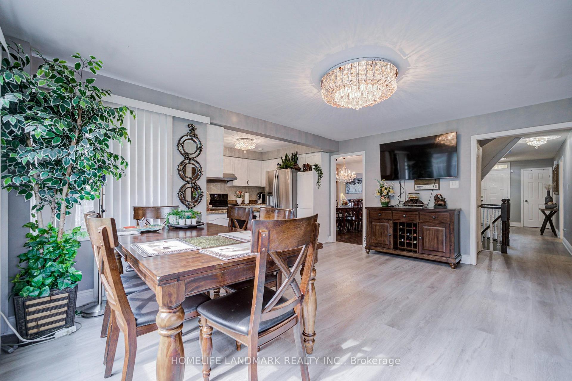 Photo 13 of 48 Purcell Square, Scarborough, Steeles — HOMEH