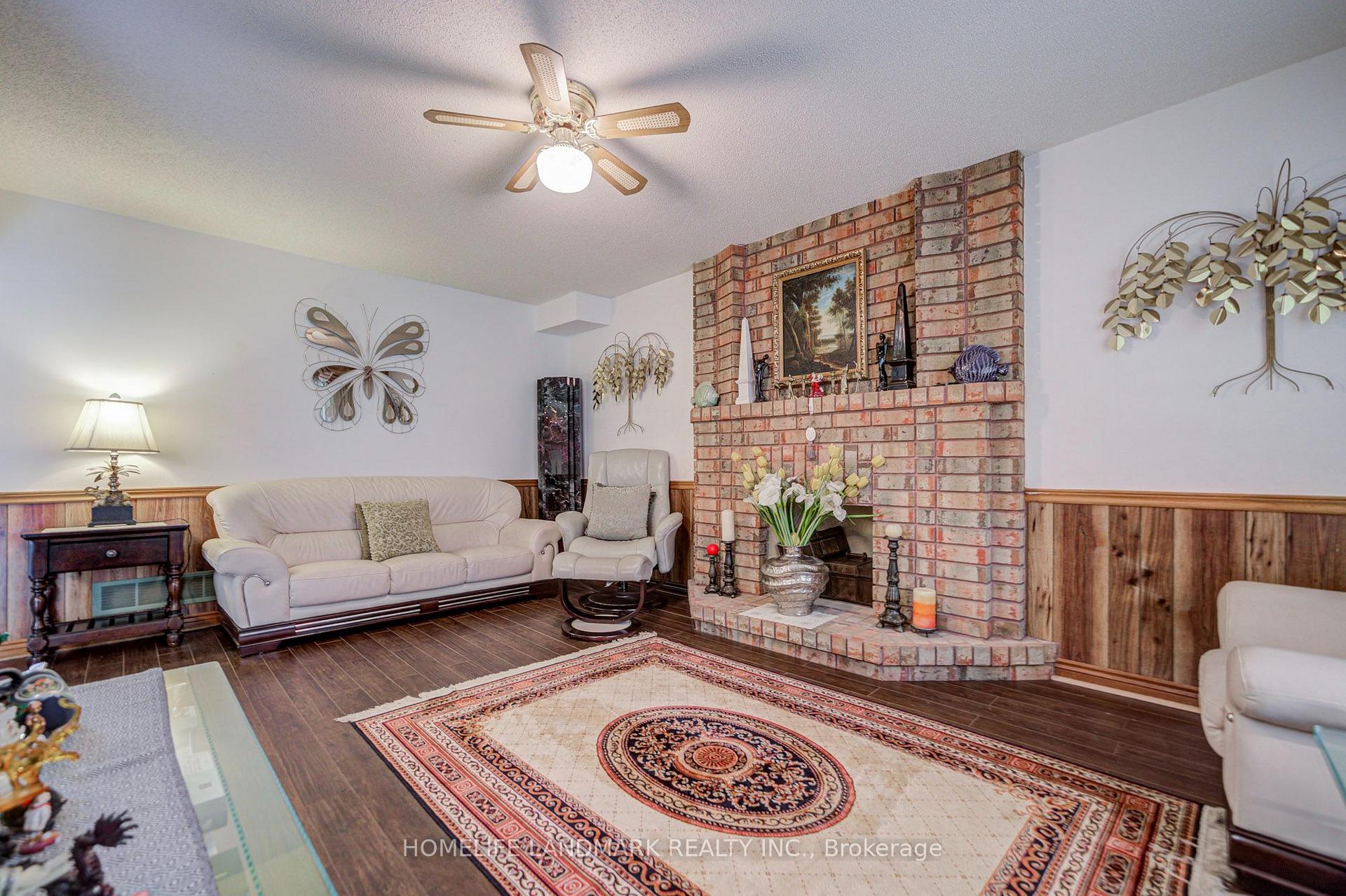 Photo 19 of 48 Purcell Square, Scarborough, Steeles — HOMEH