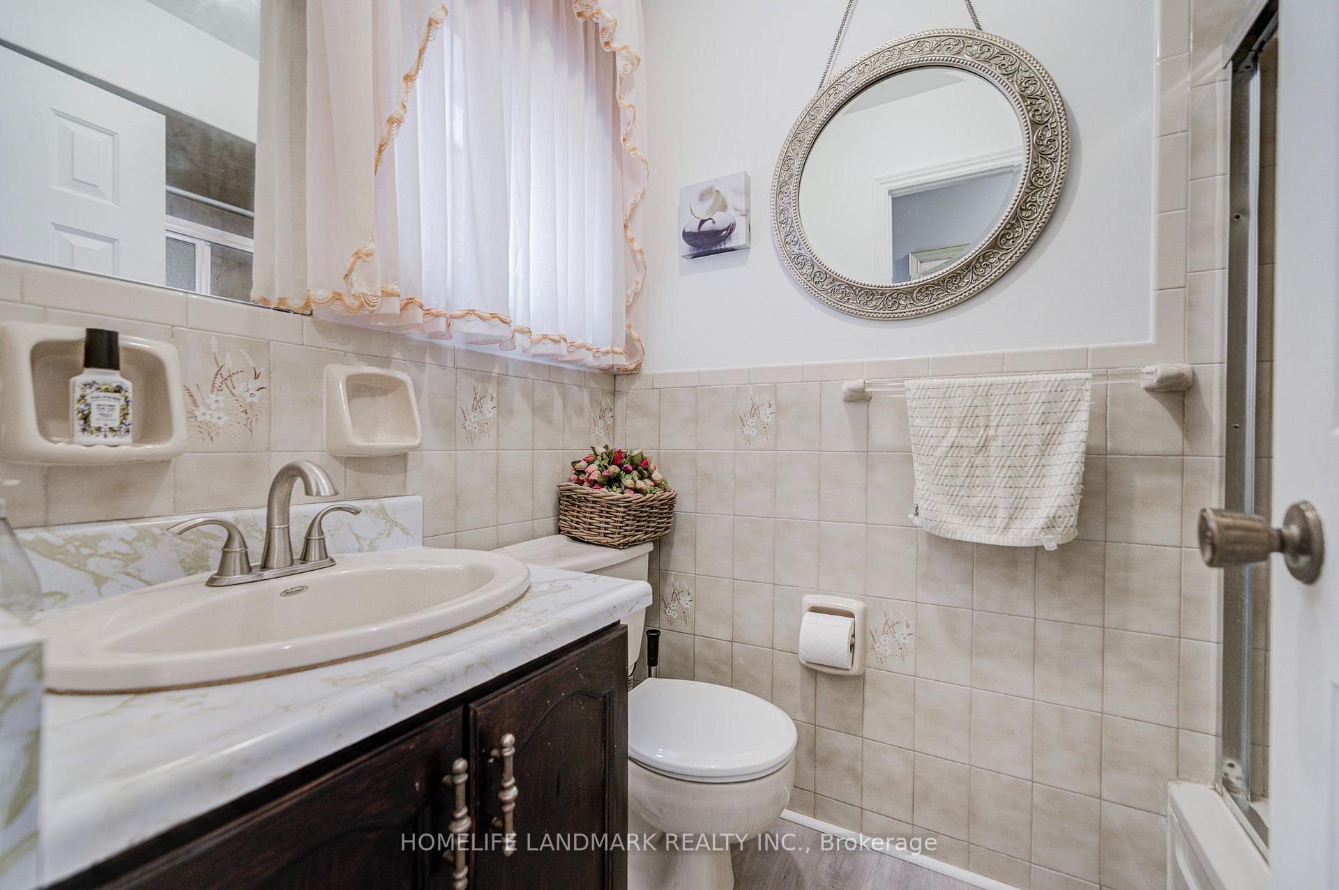 Photo 21 of 48 Purcell Square, Scarborough, Steeles — HOMEH