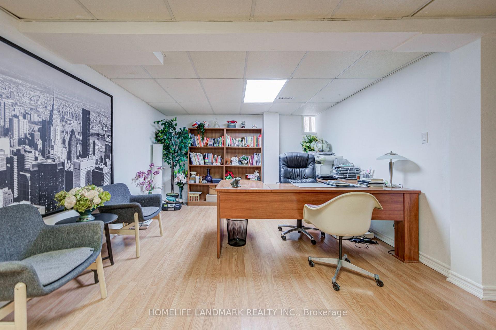 Photo 39 of 48 Purcell Square, Scarborough, Steeles — HOMEH