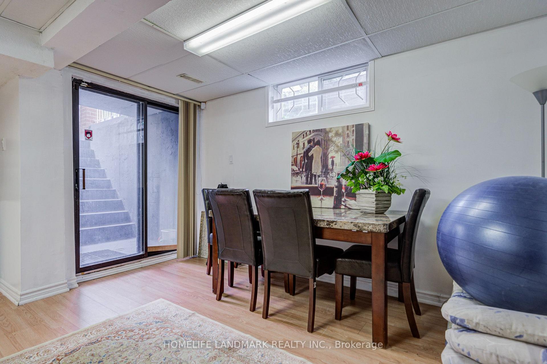 Photo 45 of 48 Purcell Square, Scarborough, Steeles — HOMEH