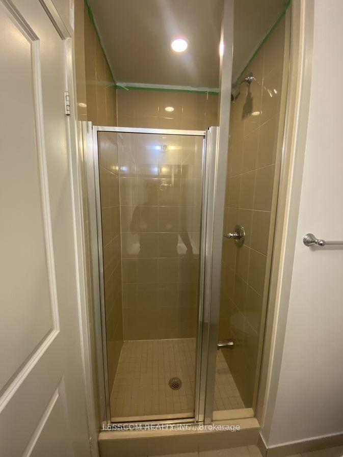 Photo 25 of Unit Ph28, 2 Eva Road, Etobicoke, Etobicoke West Mall — HOMEH