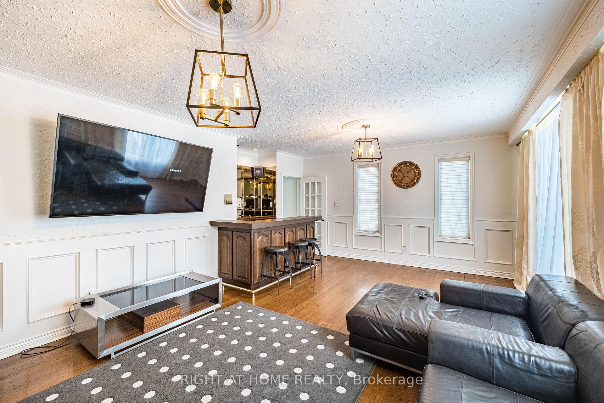 Photo 25 of 2123 Gordon Drive, Mississauga, Cooksville — HOMEH