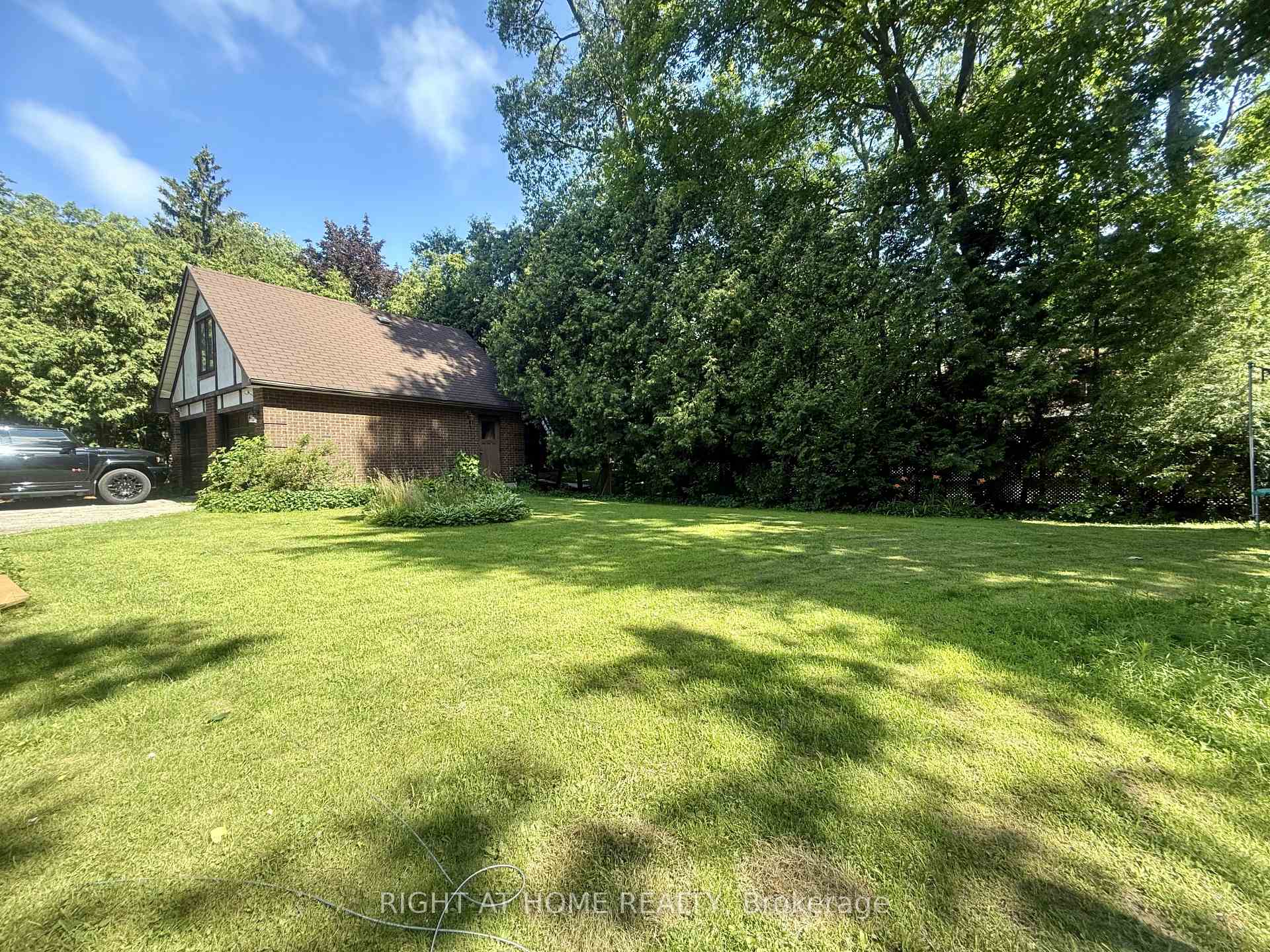 Photo 37 of 2123 Gordon Drive, Mississauga, Cooksville — HOMEH
