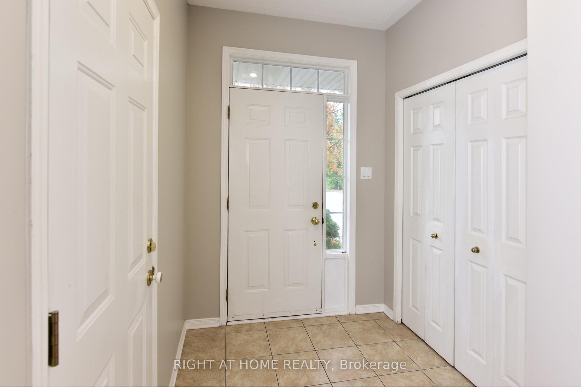 Photo 5 of 227 Portrush Avenue, Ottawa, Barrhaven - Longfields — HOMEH