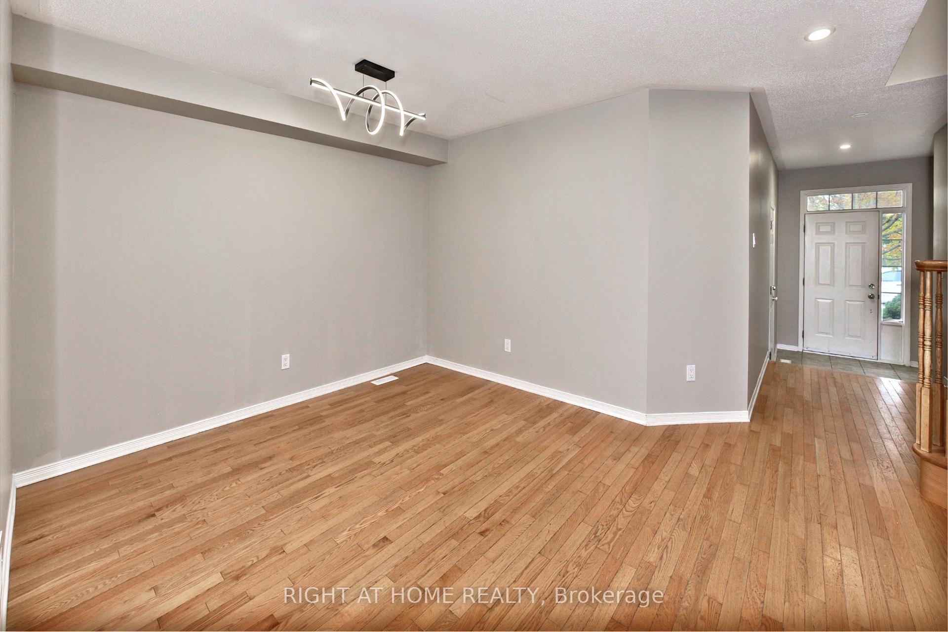 Photo 8 of 227 Portrush Avenue, Ottawa, Barrhaven - Longfields — HOMEH