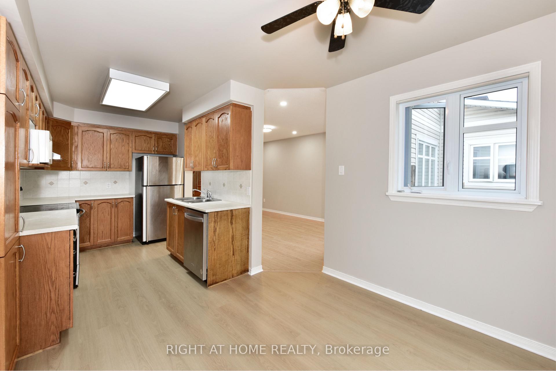 Photo 13 of 227 Portrush Avenue, Ottawa, Barrhaven - Longfields — HOMEH