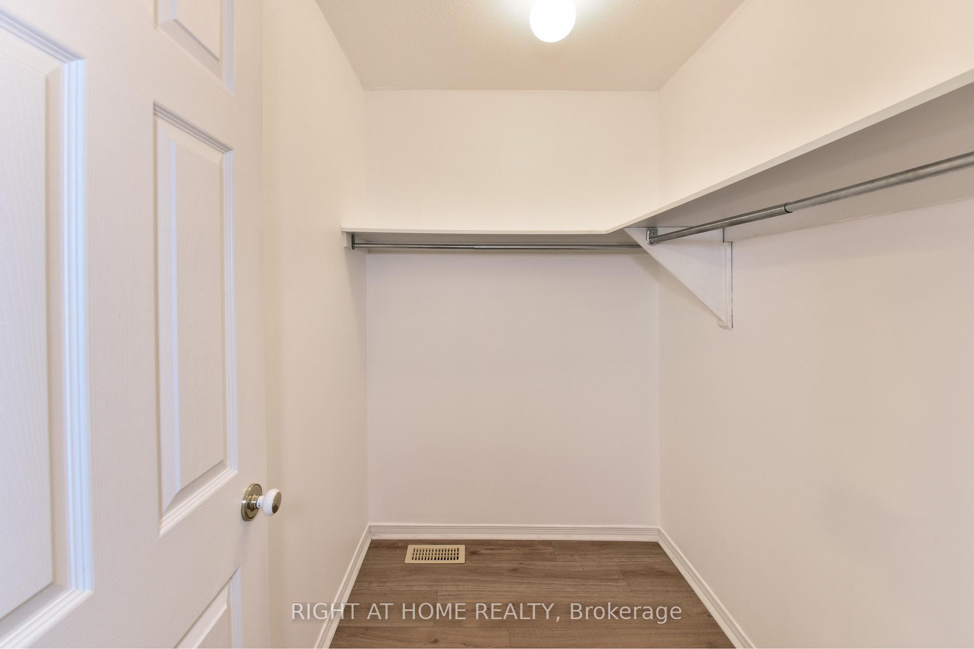 Photo 20 of 227 Portrush Avenue, Ottawa, Barrhaven - Longfields — HOMEH