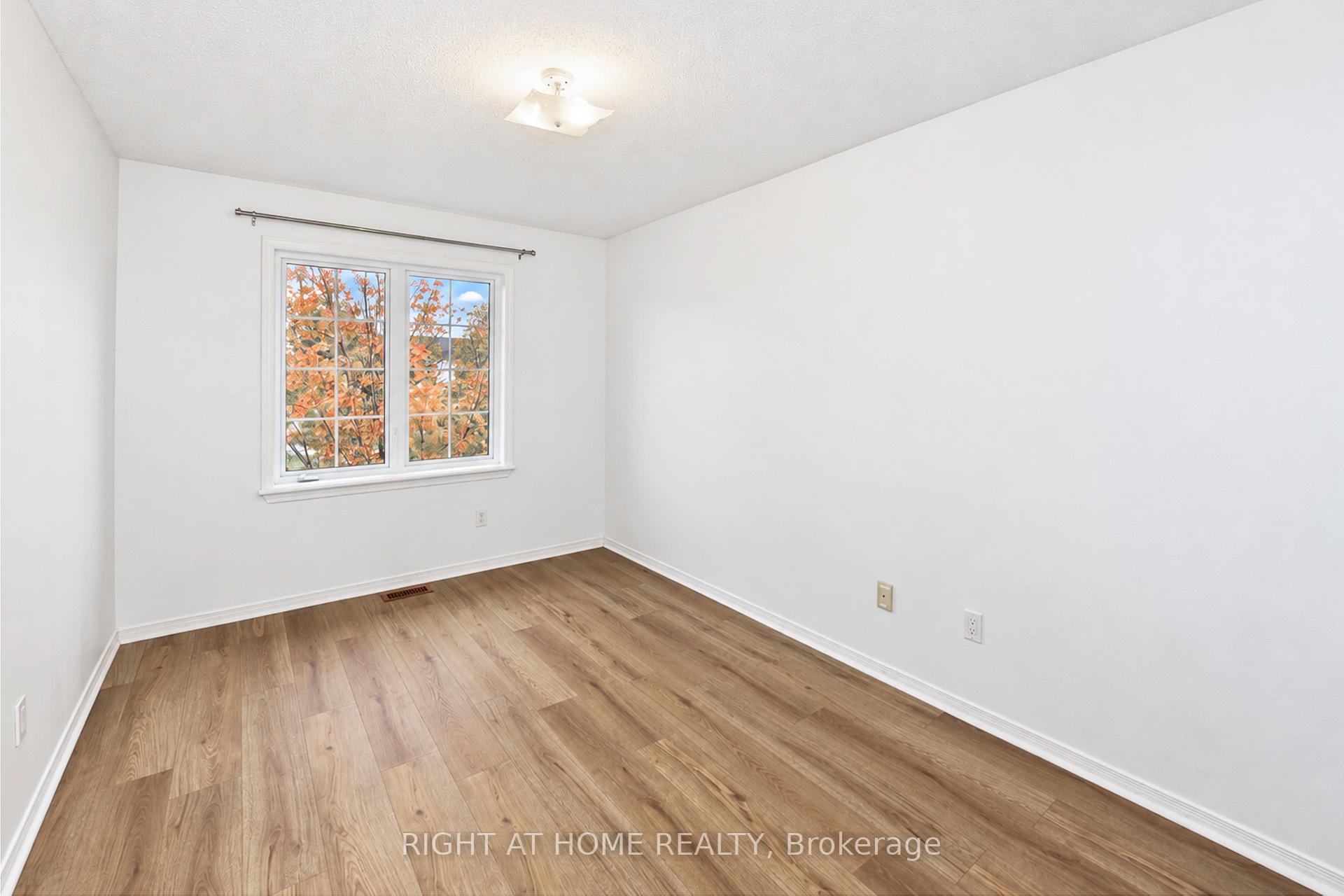 Photo 23 of 227 Portrush Avenue, Ottawa, Barrhaven - Longfields — HOMEH