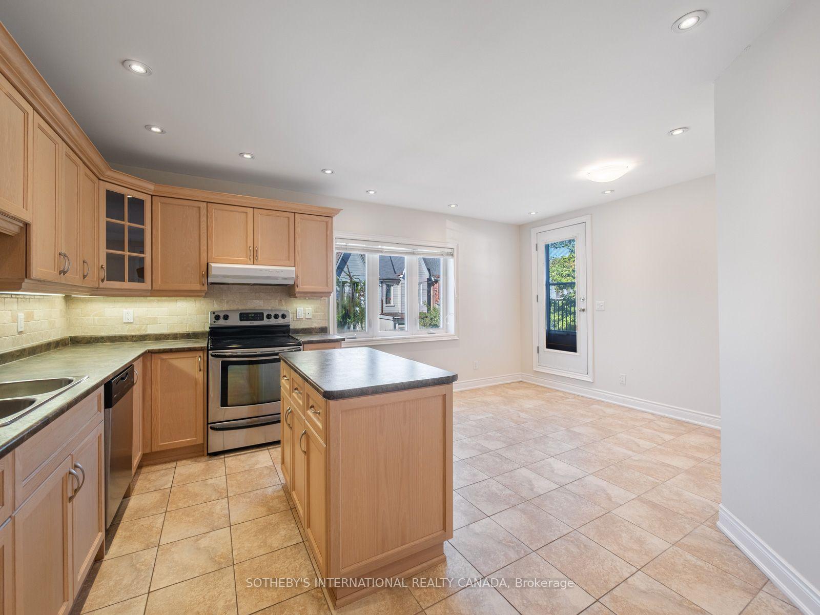 Photo of 187B Claremont Street