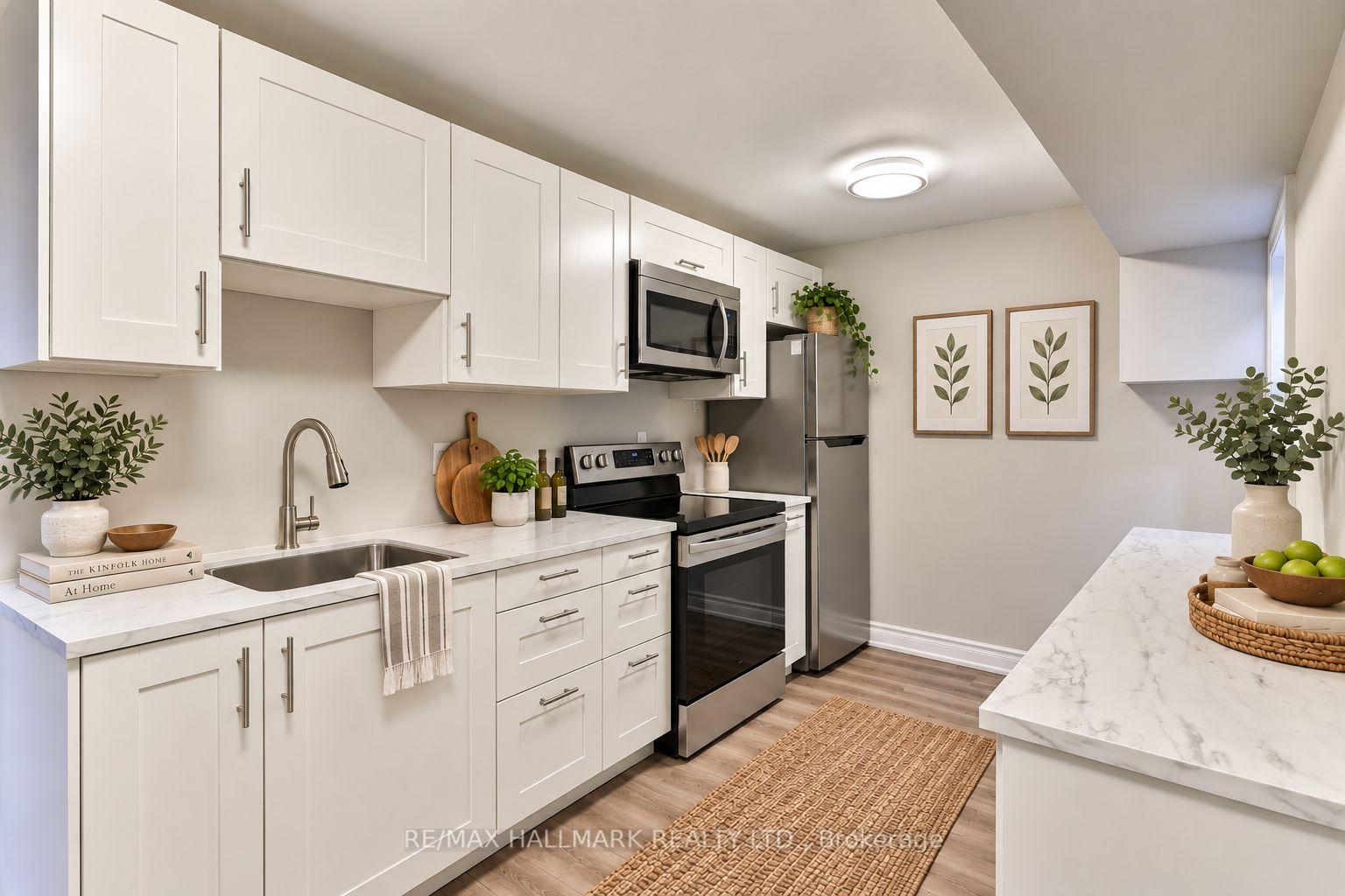 Photo 4 of Unit Lower, 18 Aldenham Crescent, North York, Parkwoods-Donalda — HOMEH