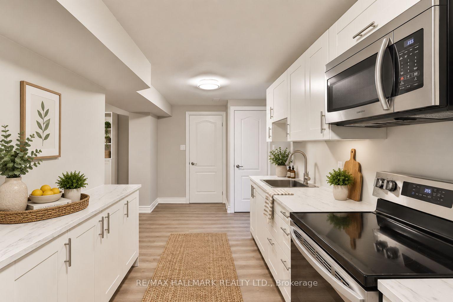 Photo 5 of Unit Lower, 18 Aldenham Crescent, North York, Parkwoods-Donalda — HOMEH