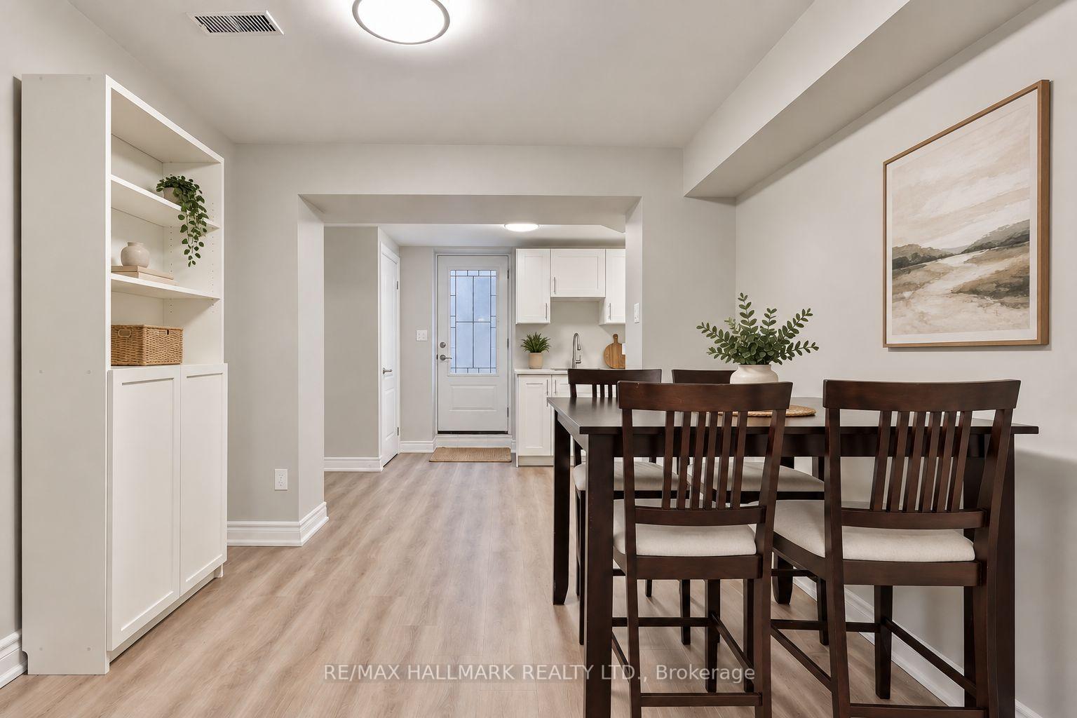 Photo 6 of Unit Lower, 18 Aldenham Crescent, North York, Parkwoods-Donalda — HOMEH