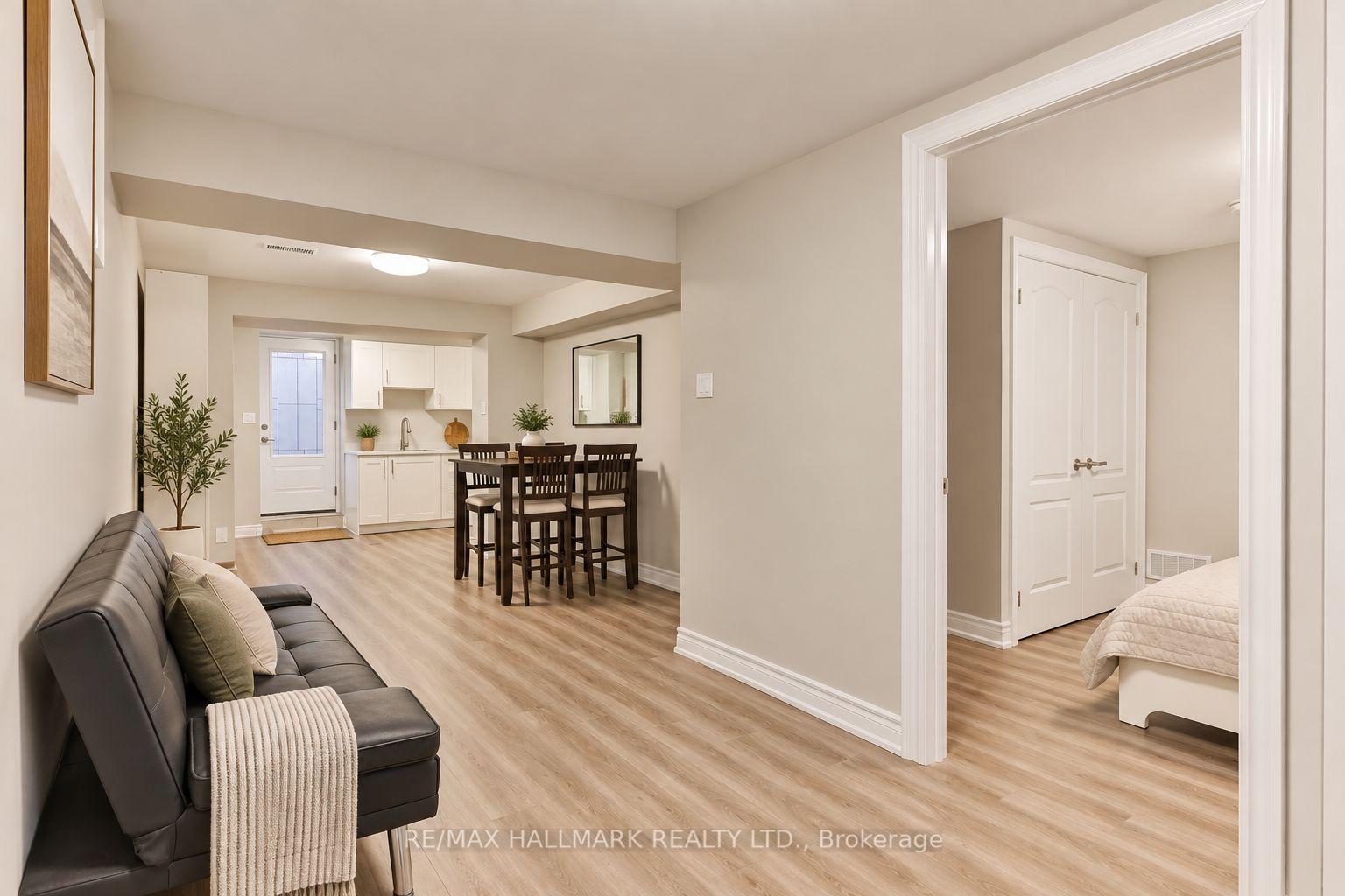 Photo 7 of Unit Lower, 18 Aldenham Crescent, North York, Parkwoods-Donalda — HOMEH