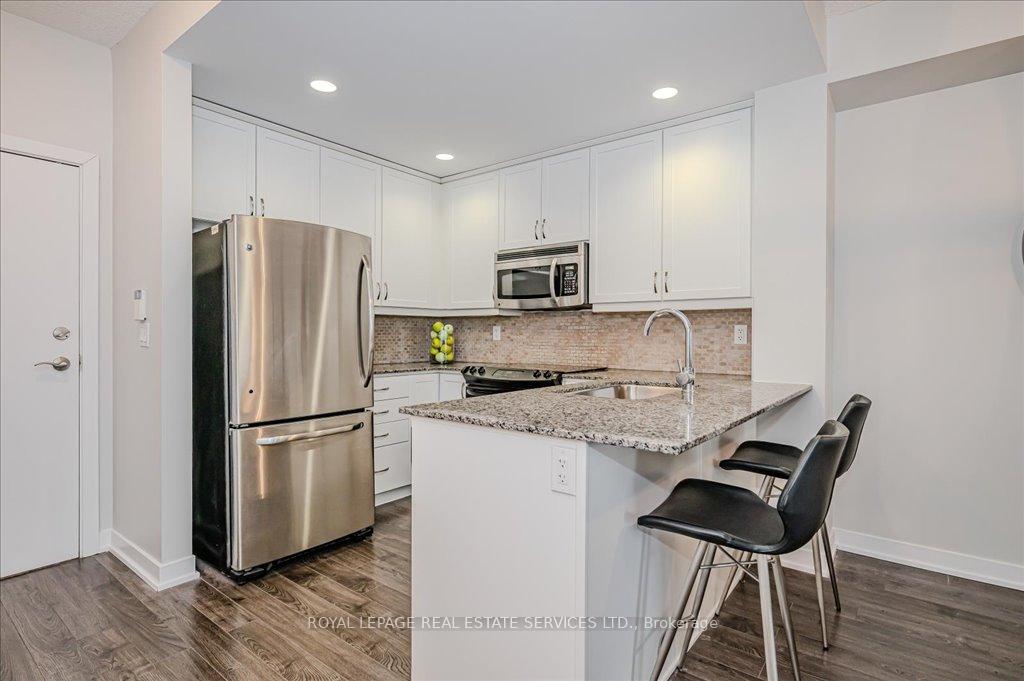 Photo 6 of Unit 615, 551 Maple Avenue, Burlington, Brant — HOMEH