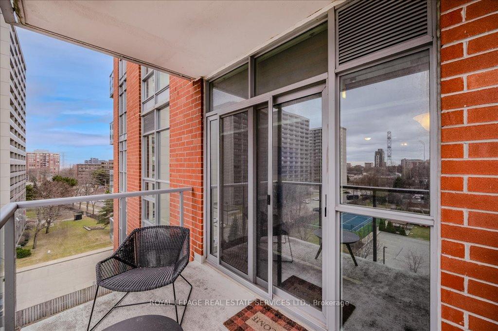 Photo 16 of Unit 615, 551 Maple Avenue, Burlington, Brant — HOMEH