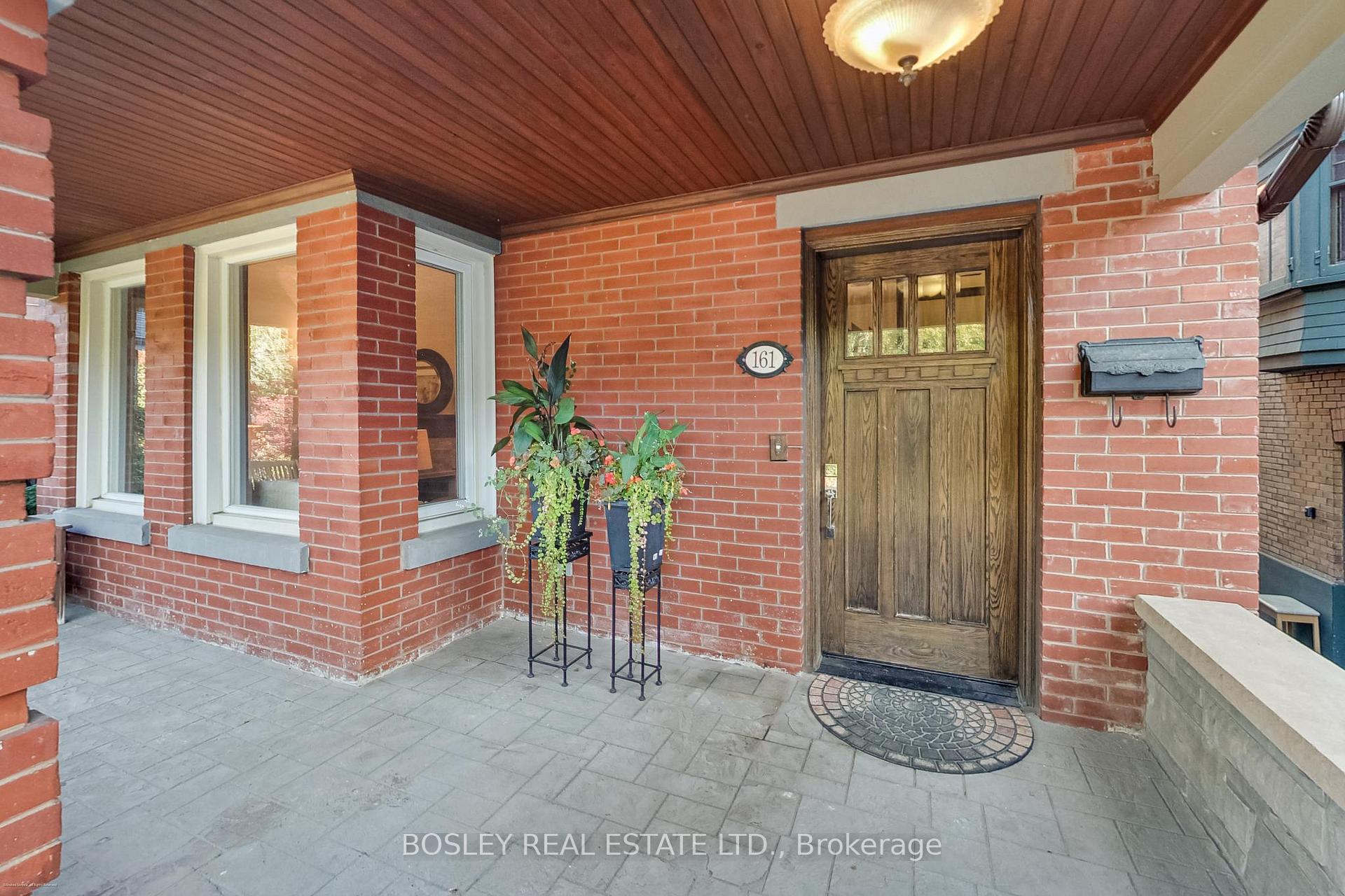Photo 2 of 161 Westminster Avenue, Toronto, High Park-Swansea — HOMEH