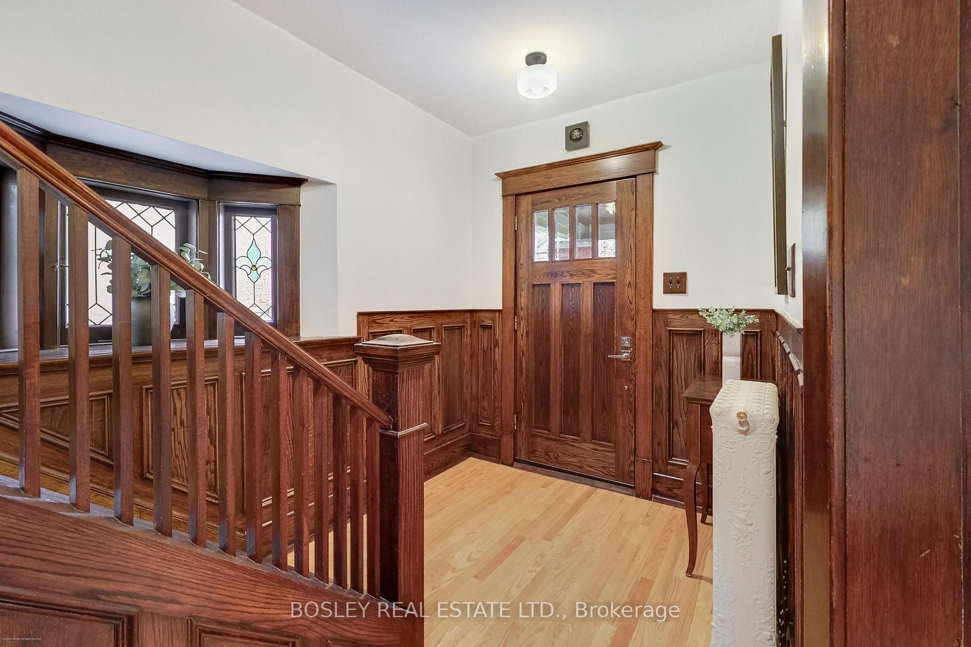 Photo 5 of 161 Westminster Avenue, Toronto, High Park-Swansea — HOMEH