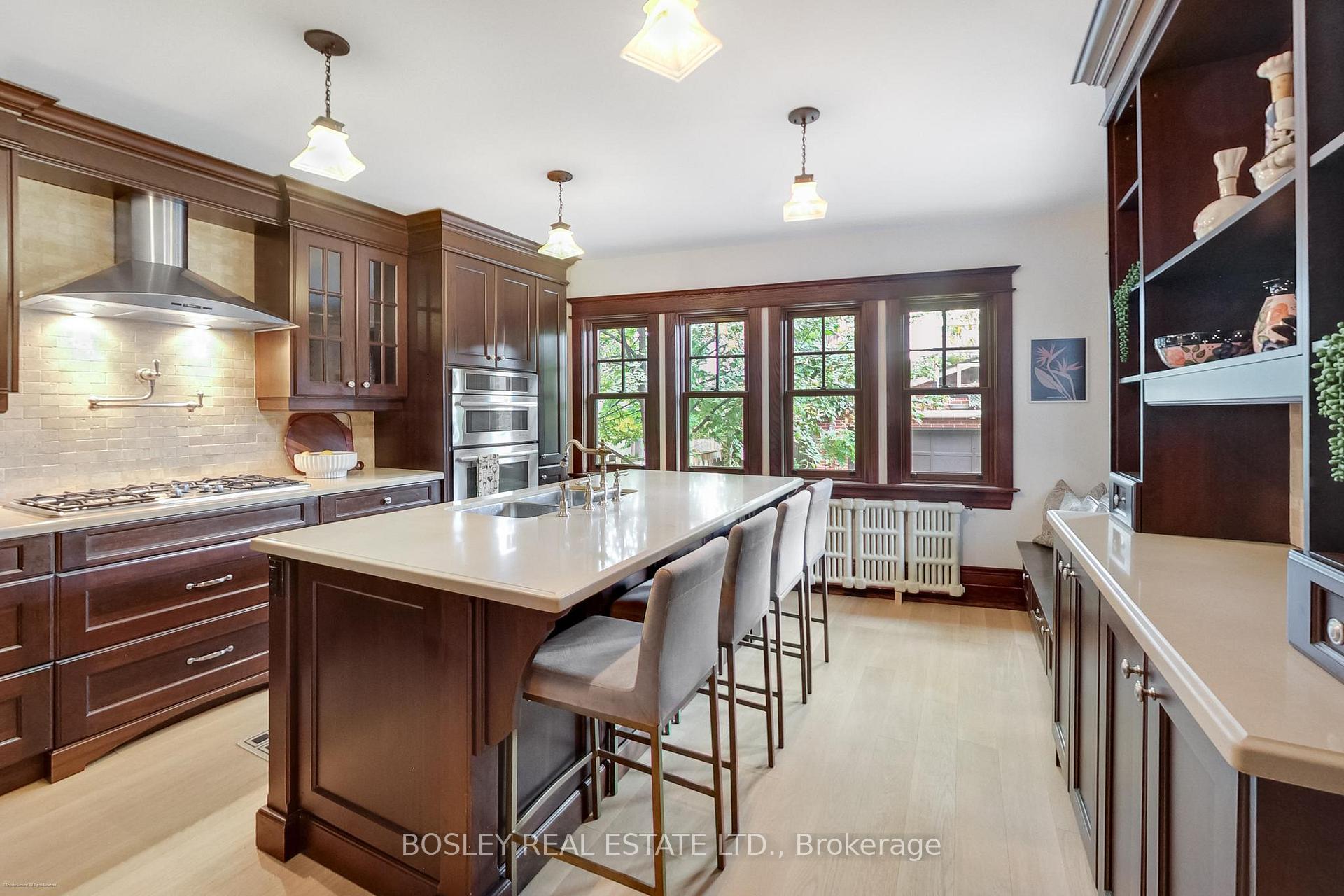Photo 13 of 161 Westminster Avenue, Toronto, High Park-Swansea — HOMEH