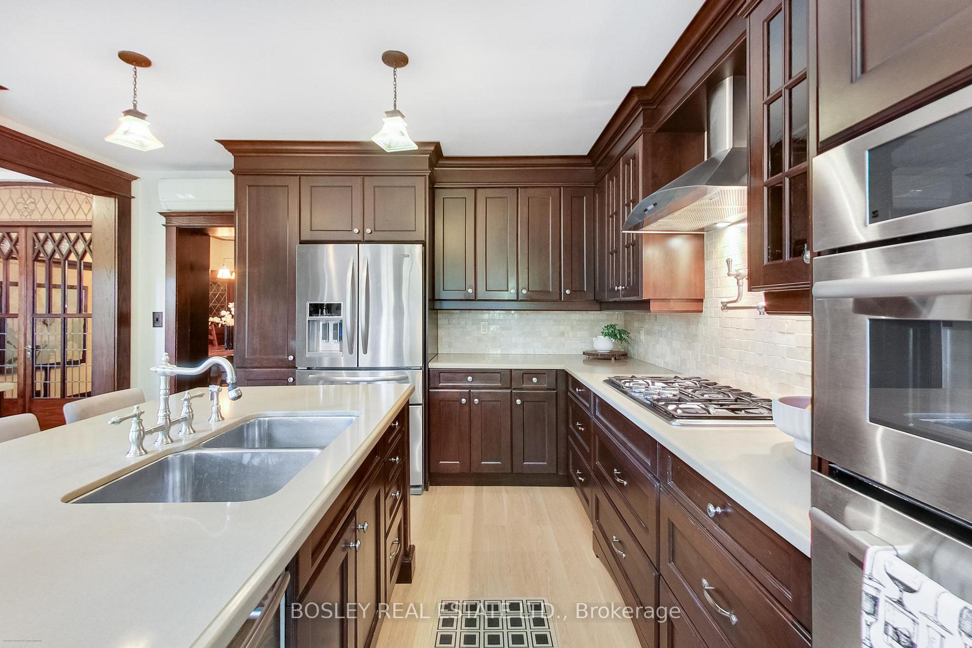 Photo 16 of 161 Westminster Avenue, Toronto, High Park-Swansea — HOMEH