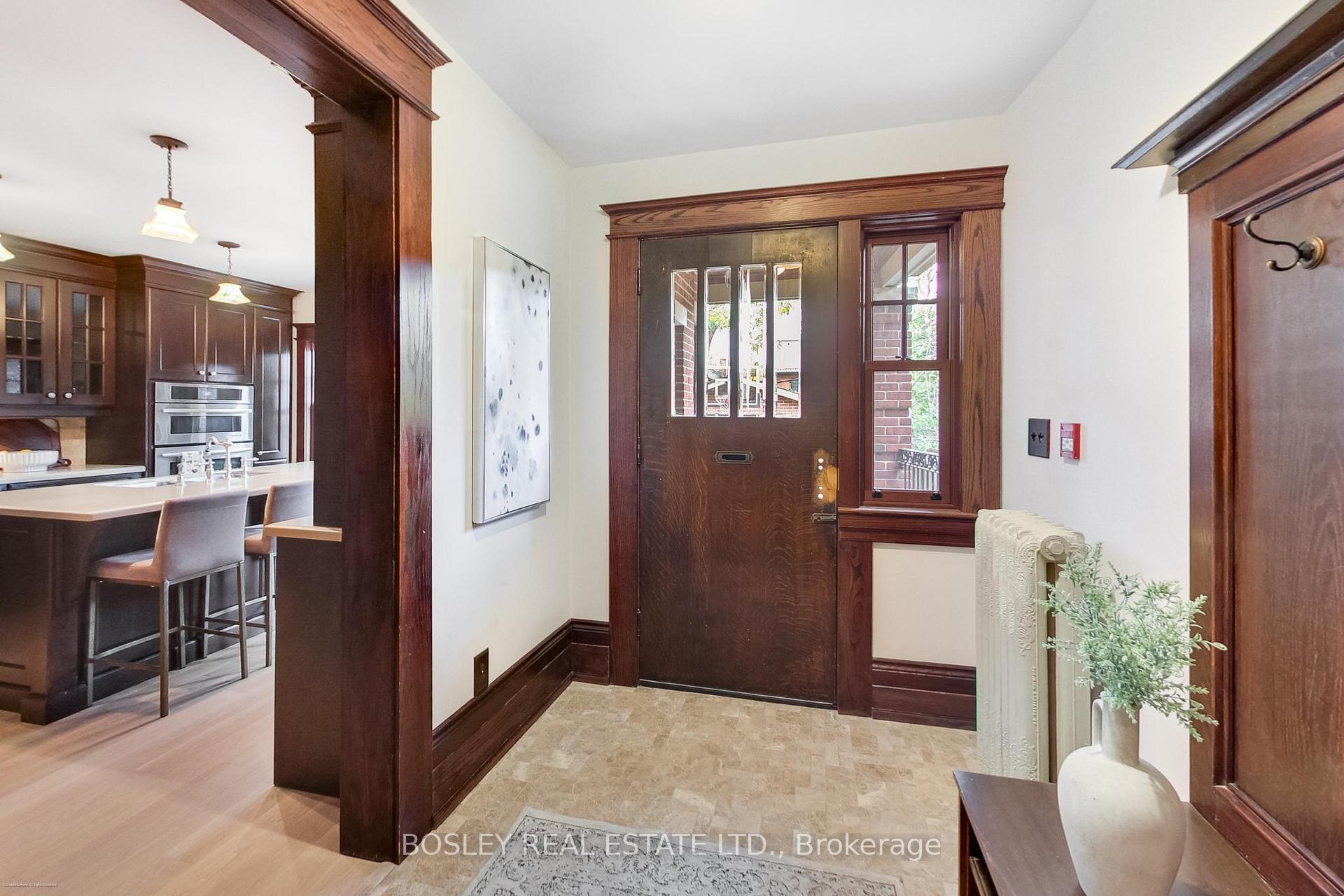 Photo 18 of 161 Westminster Avenue, Toronto, High Park-Swansea — HOMEH