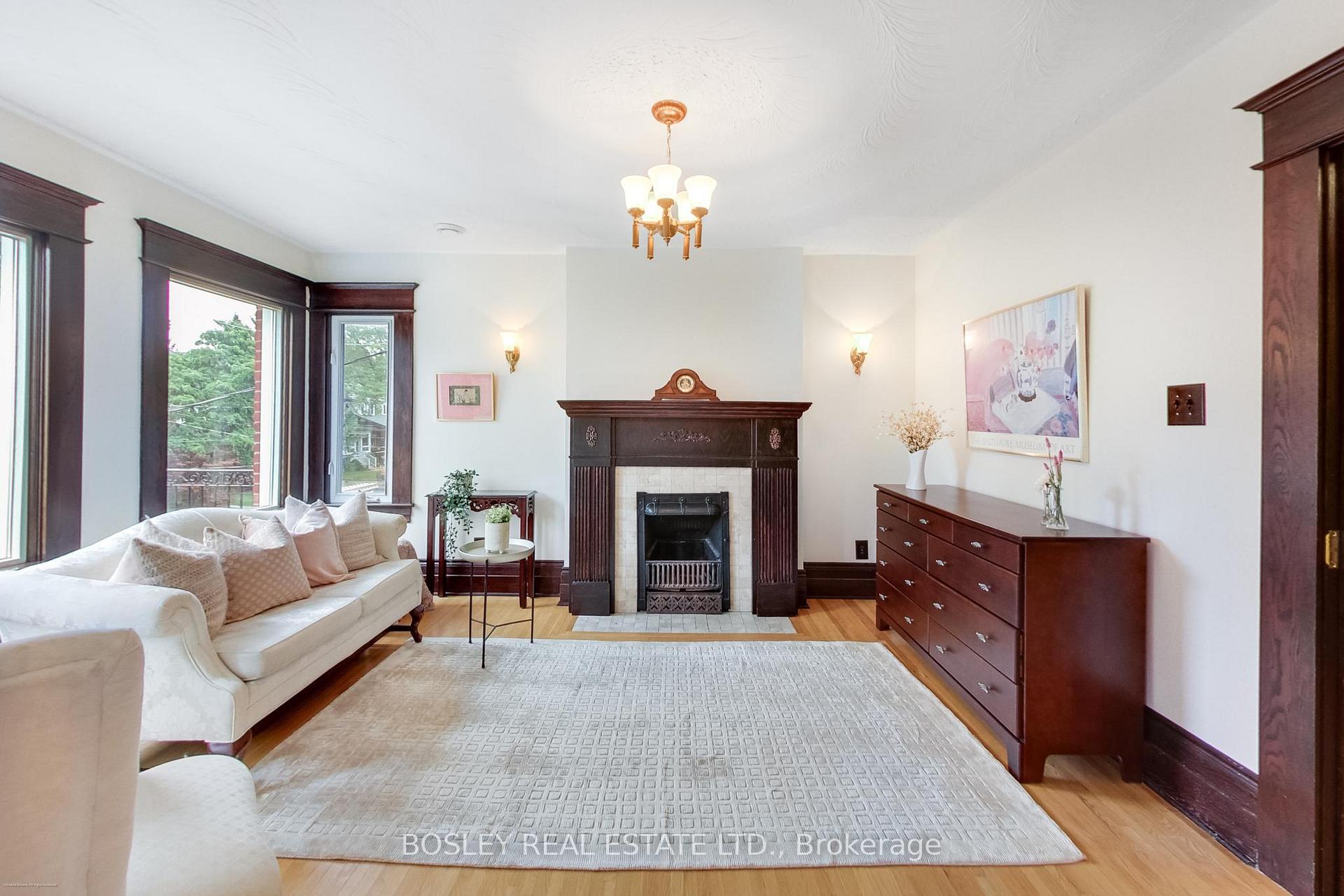 Photo 29 of 161 Westminster Avenue, Toronto, High Park-Swansea — HOMEH