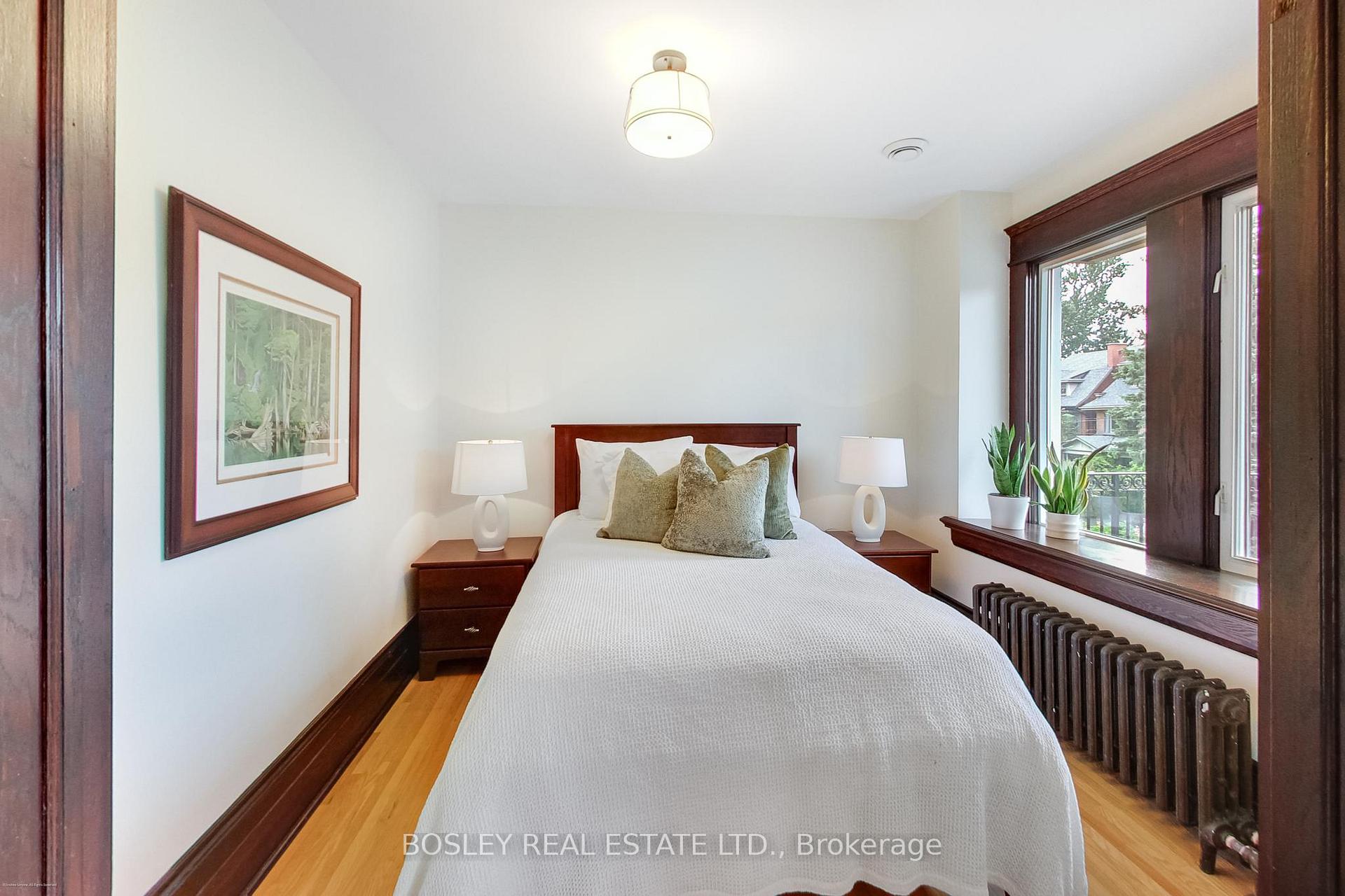 Photo 31 of 161 Westminster Avenue, Toronto, High Park-Swansea — HOMEH