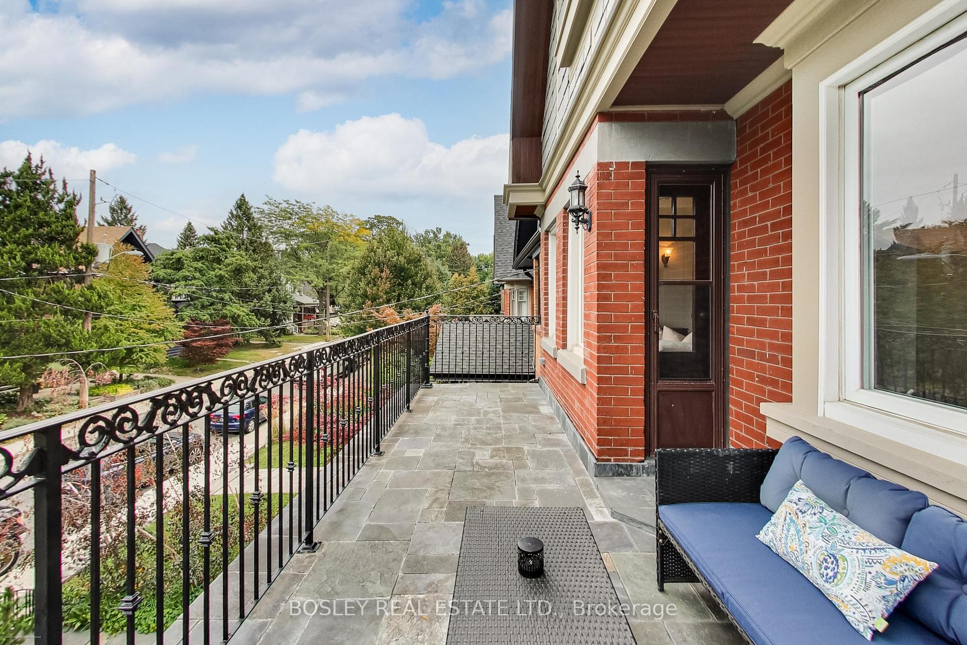 Photo 32 of 161 Westminster Avenue, Toronto, High Park-Swansea — HOMEH