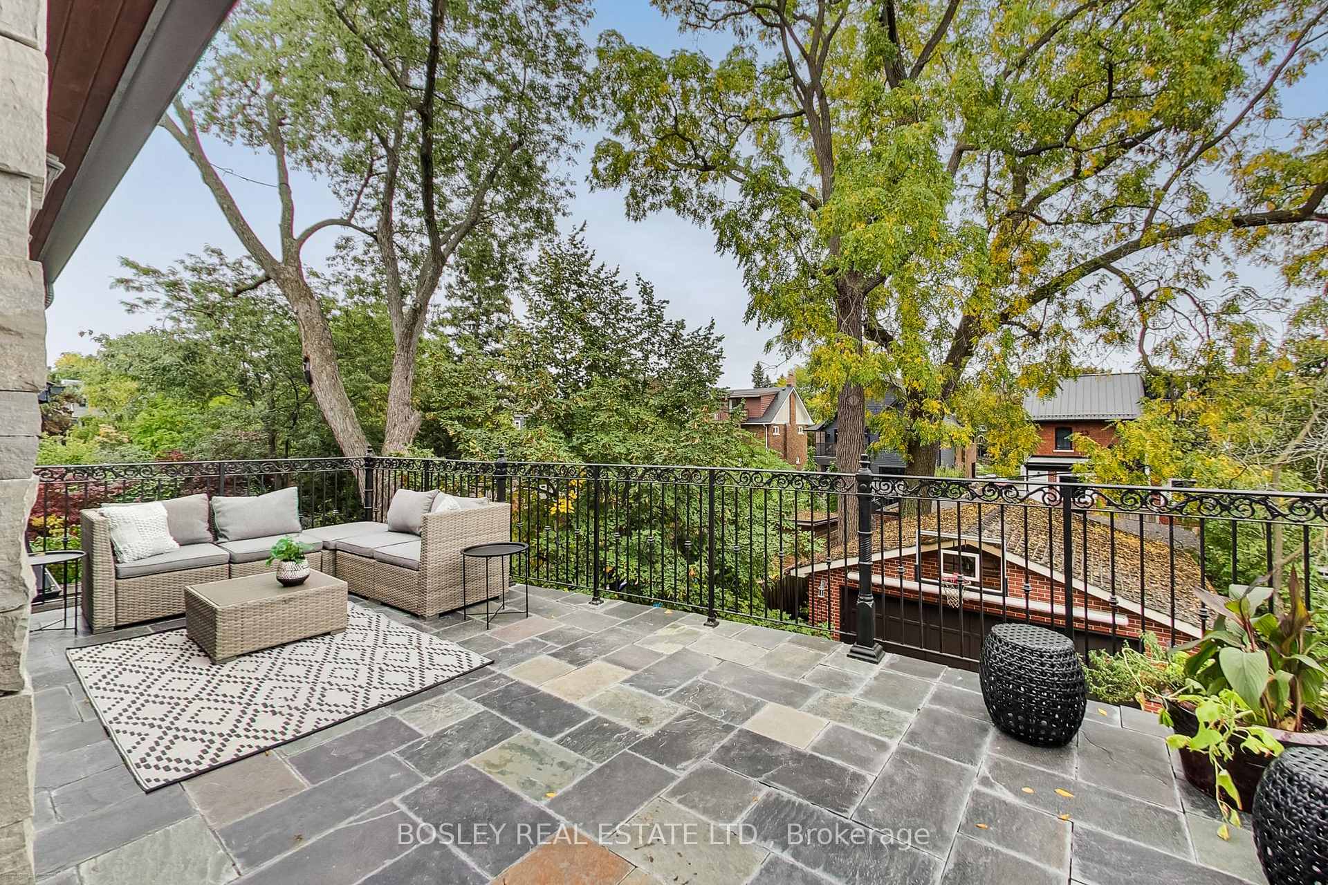Photo 41 of 161 Westminster Avenue, Toronto, High Park-Swansea — HOMEH