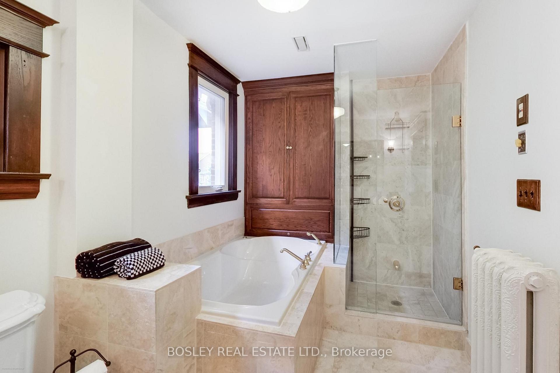 Photo 43 of 161 Westminster Avenue, Toronto, High Park-Swansea — HOMEH