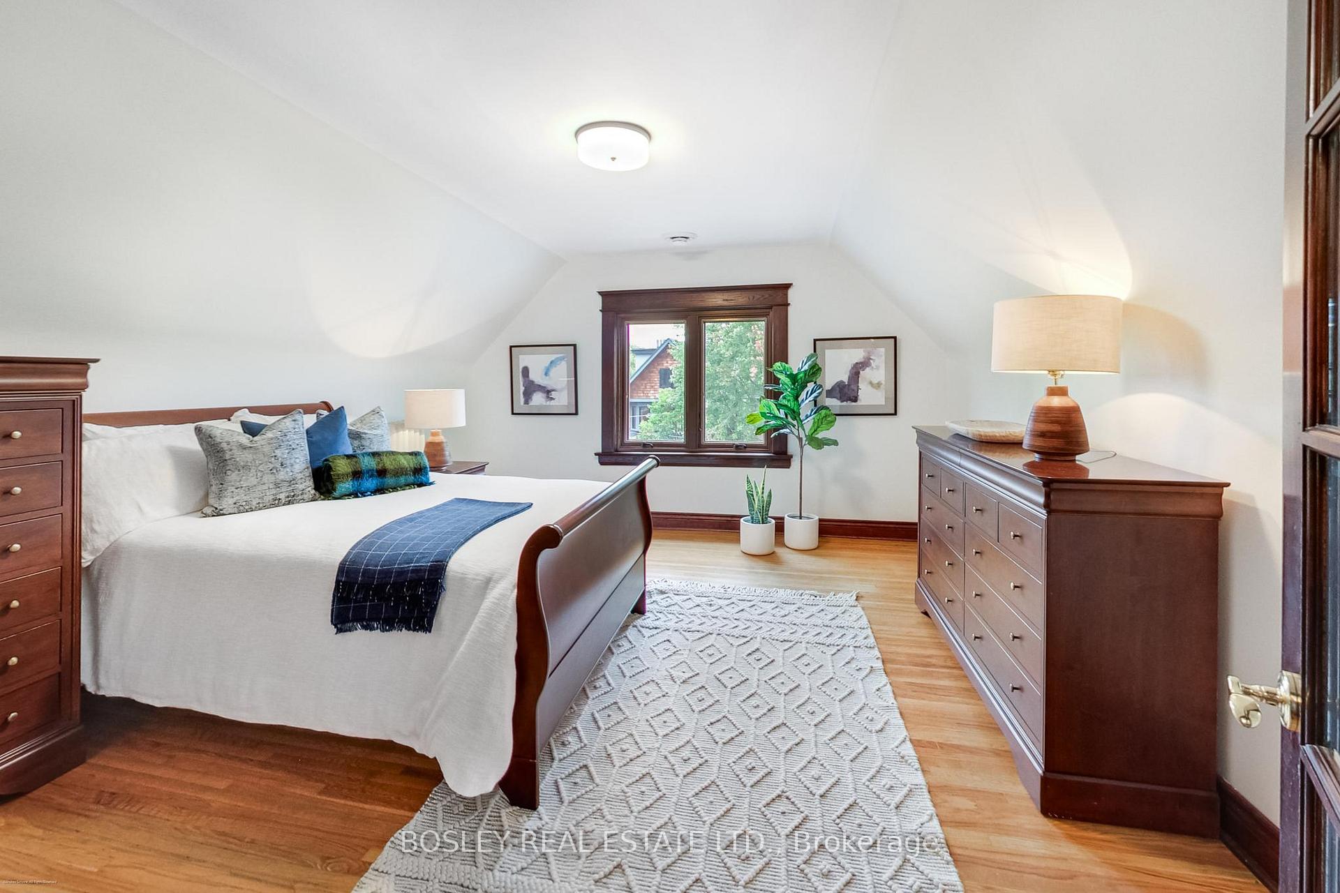 Photo 46 of 161 Westminster Avenue, Toronto, High Park-Swansea — HOMEH