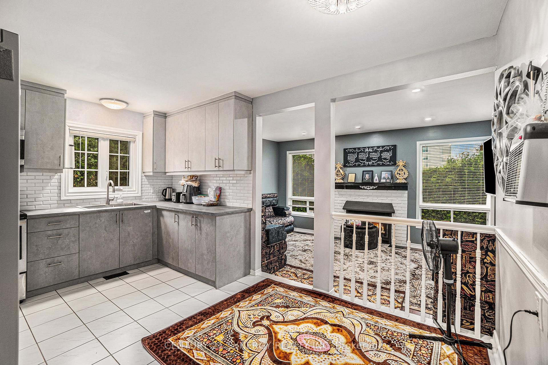 Photo 10 of 6415 Viseneau Drive, Ottawa, Chateauneuf — HOMEH