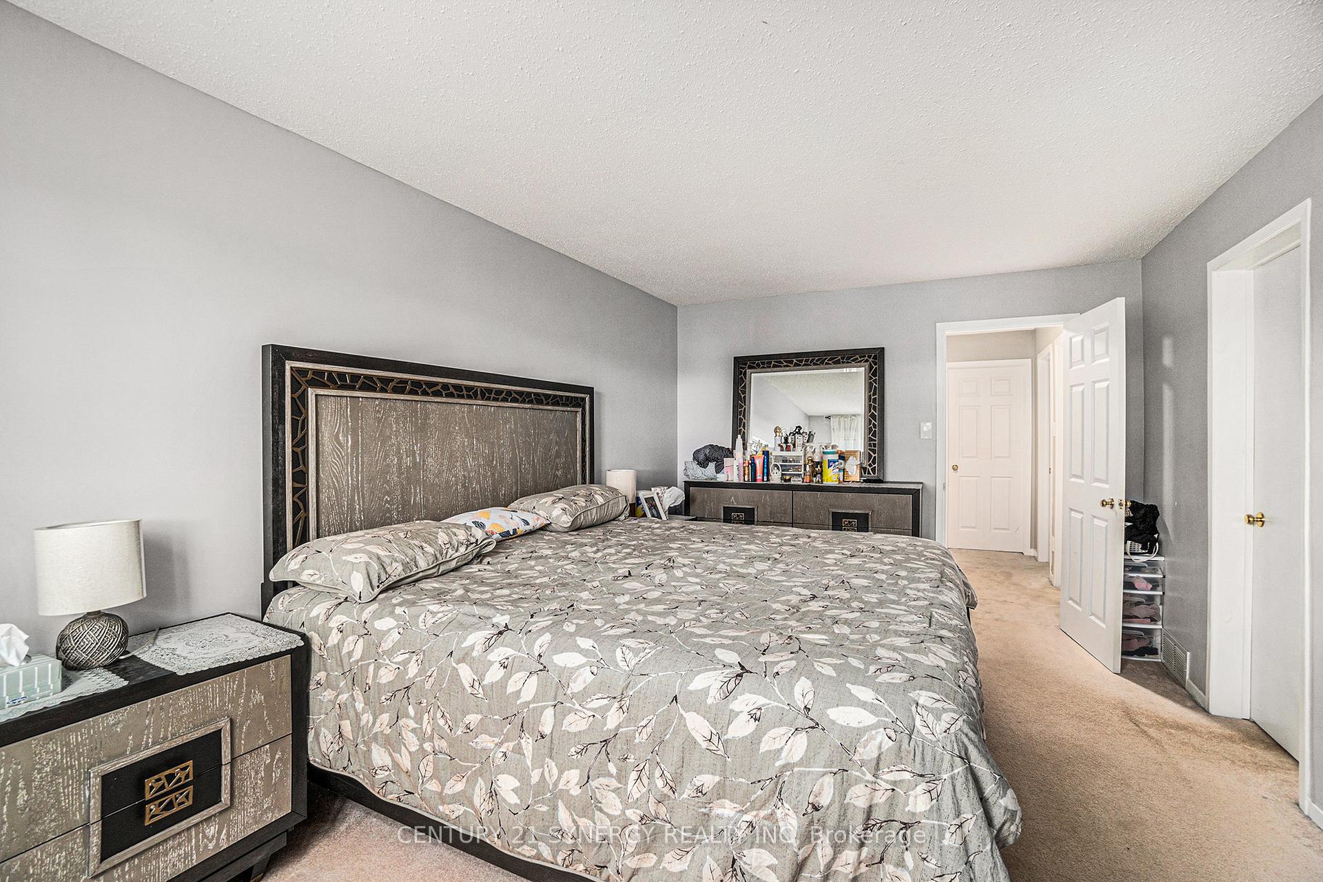 Photo 17 of 6415 Viseneau Drive, Ottawa, Chateauneuf — HOMEH