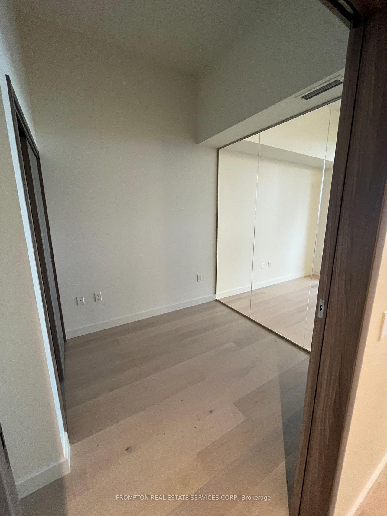 Photo 2 of Unit 508, 95 McMahon Drive, North York, Bayview Village — HOMEH