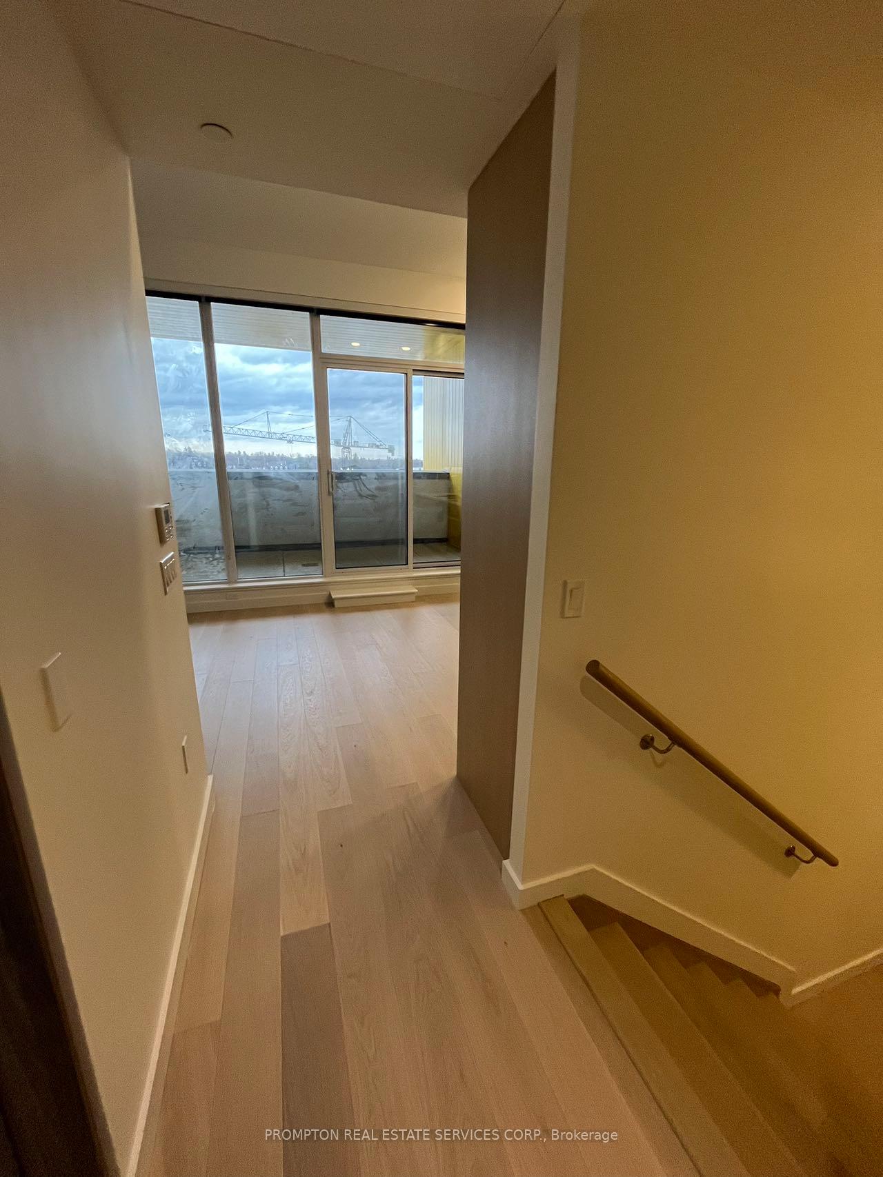 Photo 3 of Unit 508, 95 McMahon Drive, North York, Bayview Village — HOMEH