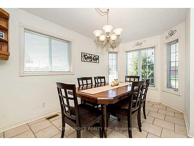 Photo 13 of 11 Violet Street, Barrie, Holly — HOMEH