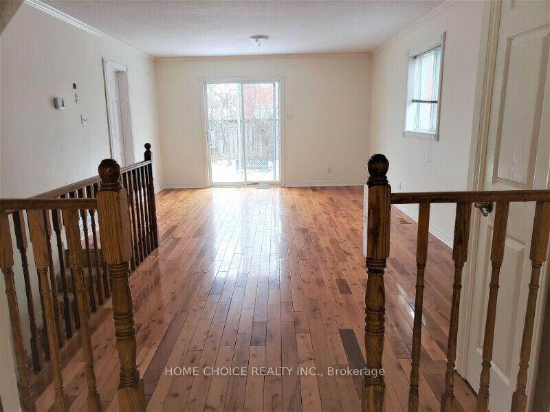 Photo 19 of 11 Violet Street, Barrie, Holly — HOMEH