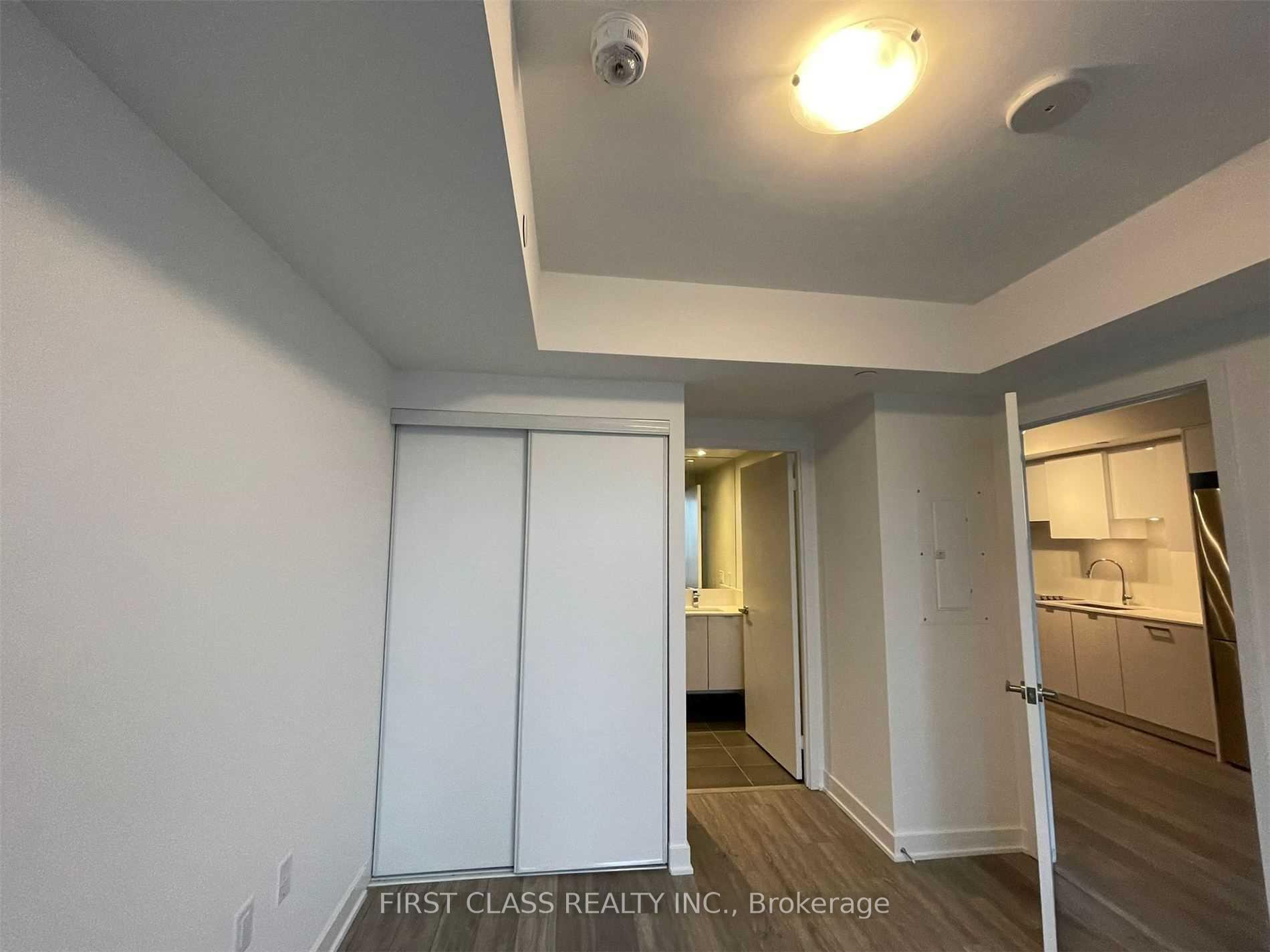 Photo 5 of Unit 2608, 195 Redpath Avenue, Toronto, Mount Pleasant West — HOMEH