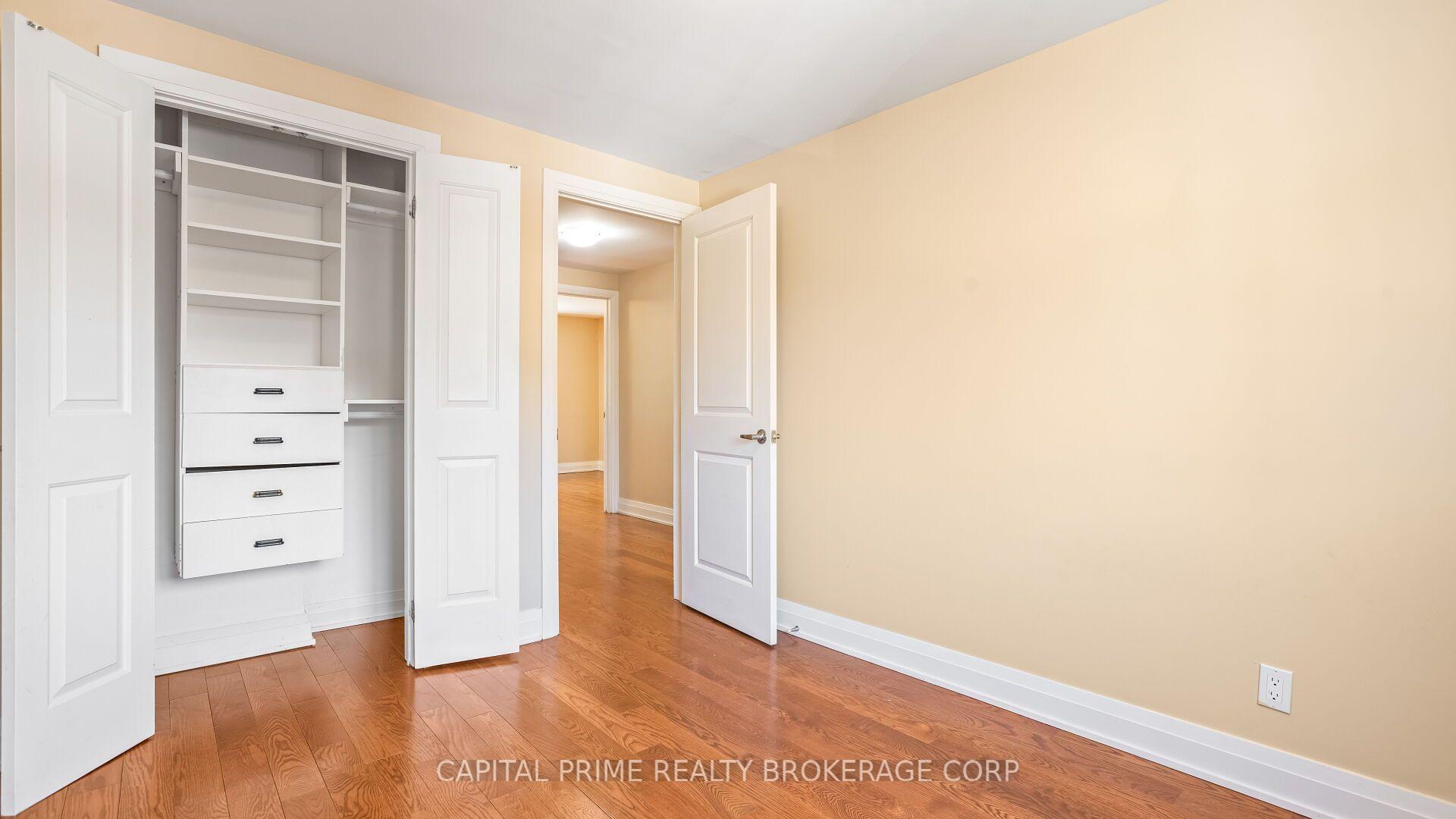 Photo 16 of Unit 36, 250 Bridletowne Circle, Scarborough, L'Amoreaux — HOMEH